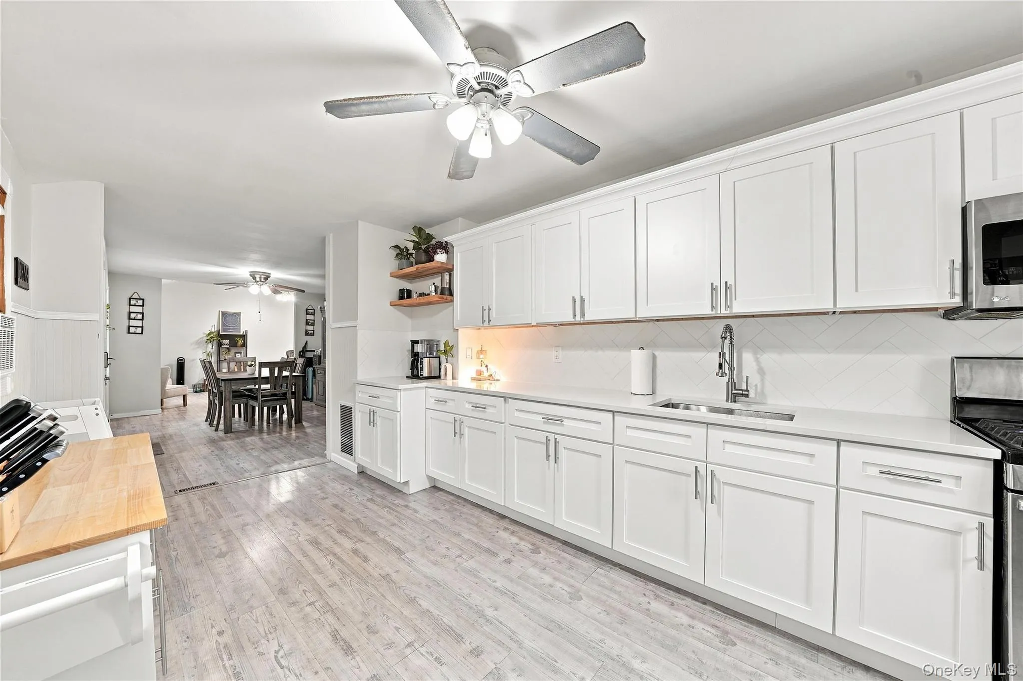 5 Talbot Lane, Brookhaven, NY, 3 Bedrooms Bedrooms, 6 Rooms Rooms,2 BathroomsBathrooms,Residential,For Rent,Talbot,0,1044751 5 Talbot Lane, Brookhaven, NY, 3 Bedrooms Bedrooms, 6 Rooms Rooms,2 BathroomsBathrooms,Residential,For Rent,Talbot,0,1044751