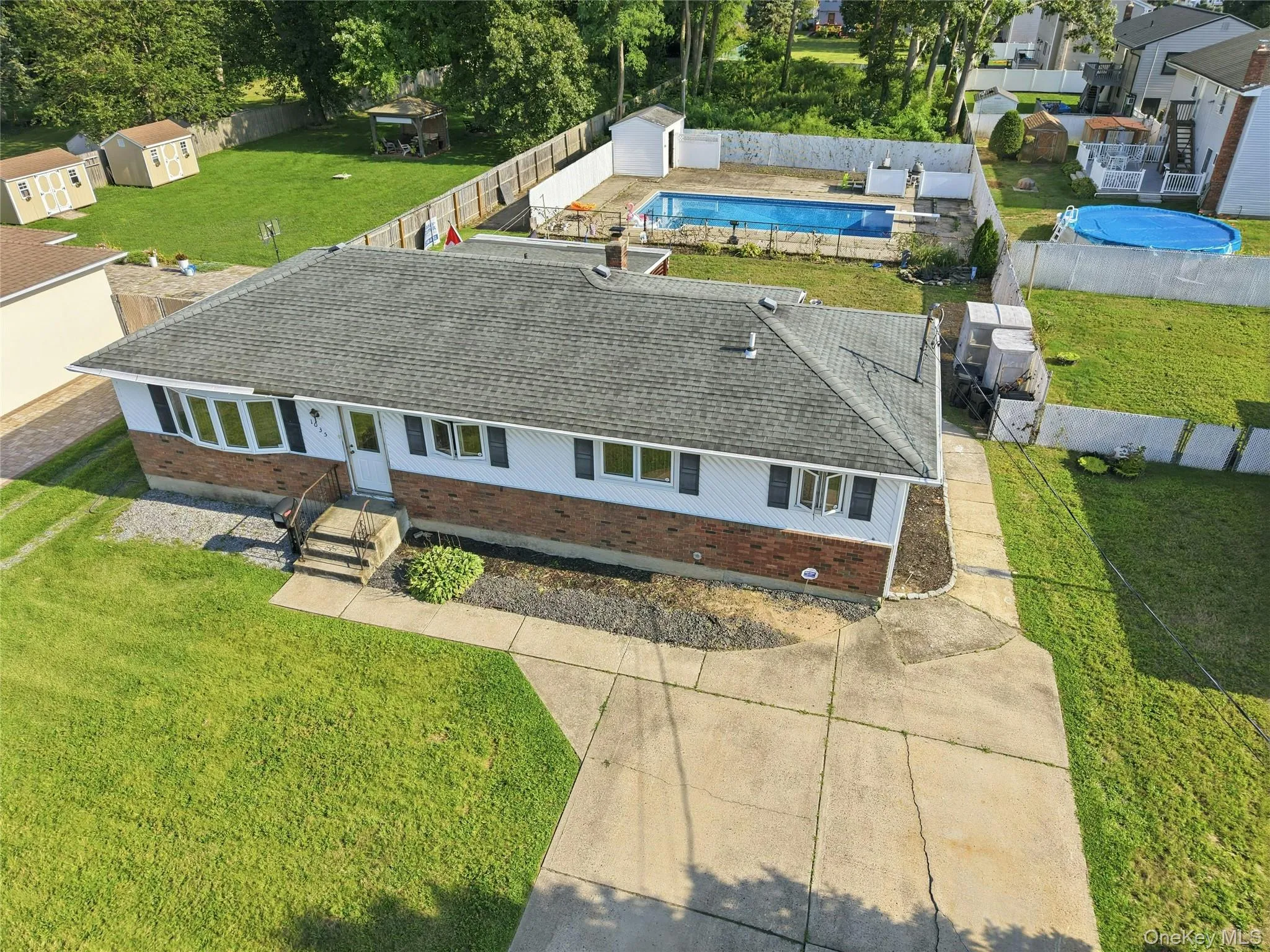 1035 Tooker Avenue, Babylon, NY, 4 Bedrooms Bedrooms, 7 Rooms Rooms,2 BathroomsBathrooms,Residential,For Rent,Tooker,0,1044754 1035 Tooker Avenue, Babylon, NY, 4 Bedrooms Bedrooms, 7 Rooms Rooms,2 BathroomsBathrooms,Residential,For Rent,Tooker,0,1044754