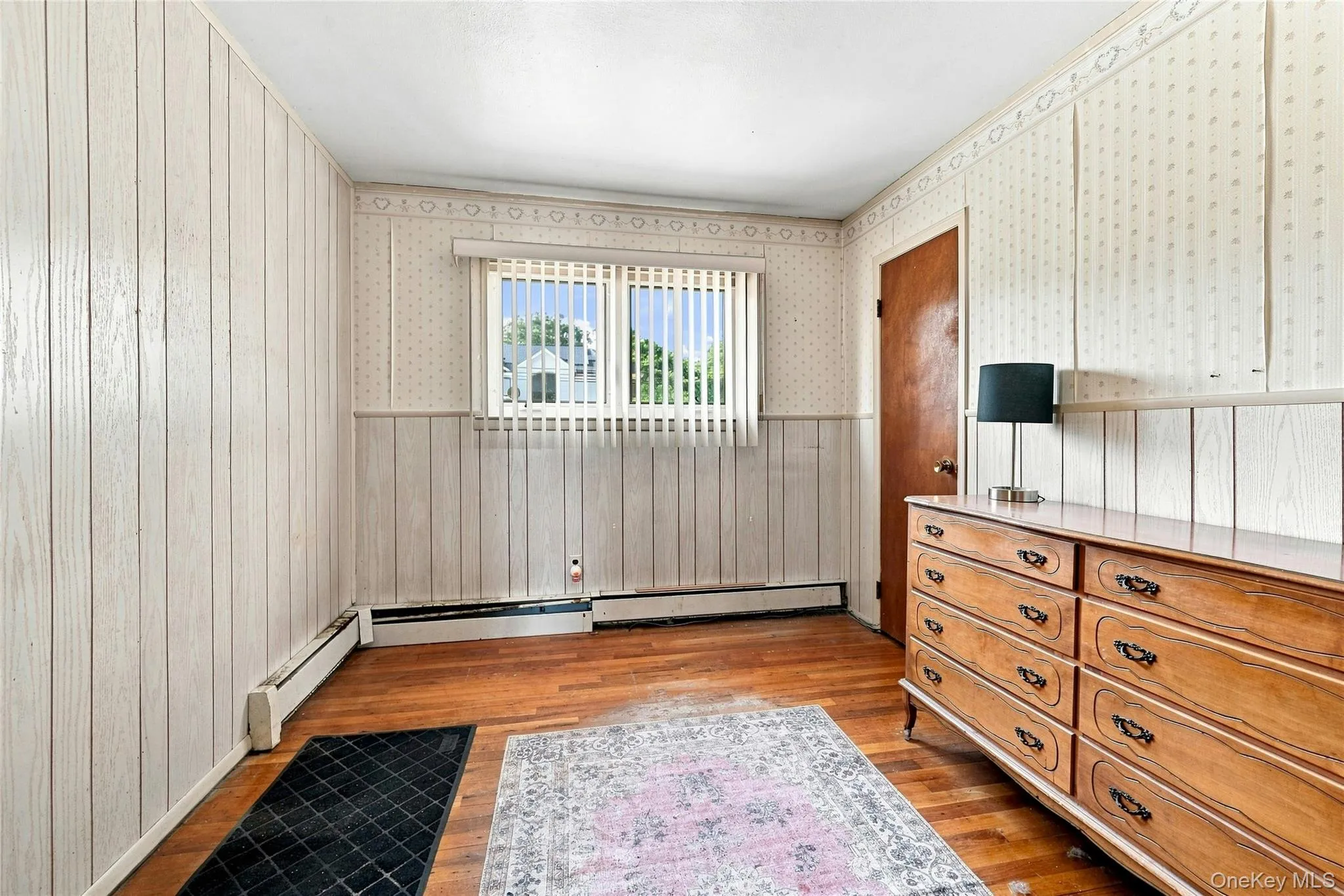 One Of The Four Bedrooms Offers Hardwood Floors, A Double Window For Natural Light & A Good Sized Closet. One Of The Four Bedrooms Offers Hardwood Floors, A Double Window For Natural Light & A Good Sized Closet.