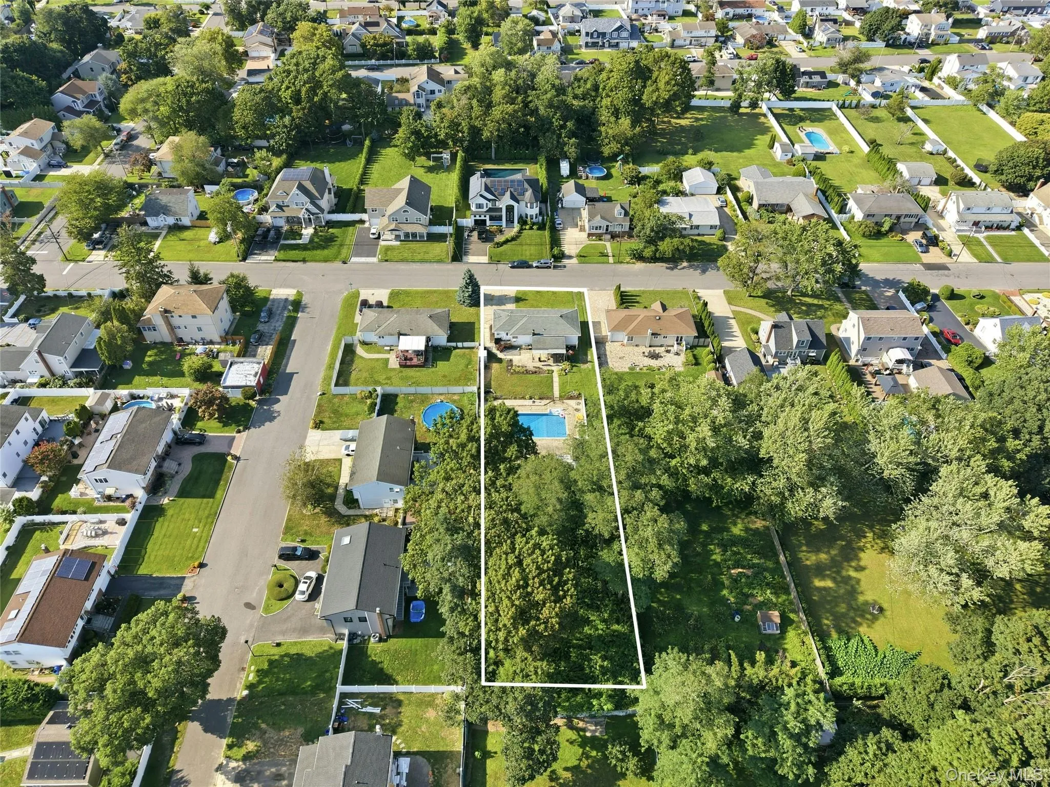 1035 Tooker Avenue, Babylon, NY, 4 Bedrooms Bedrooms, 7 Rooms Rooms,2 BathroomsBathrooms,Residential,For Rent,Tooker,0,1044754 1035 Tooker Avenue, Babylon, NY, 4 Bedrooms Bedrooms, 7 Rooms Rooms,2 BathroomsBathrooms,Residential,For Rent,Tooker,0,1044754
