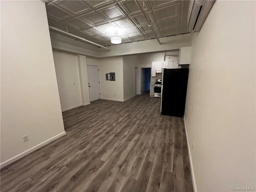 102 North Street, Middletown, NY, 1 Bedroom Bedrooms, 2 Rooms Rooms,1 BathroomBathrooms,Residential Lease,For Rent,North,0,1044758 102 North Street, Middletown, NY, 1 Bedroom Bedrooms, 2 Rooms Rooms,1 BathroomBathrooms,Residential Lease,For Rent,North,0,1044758