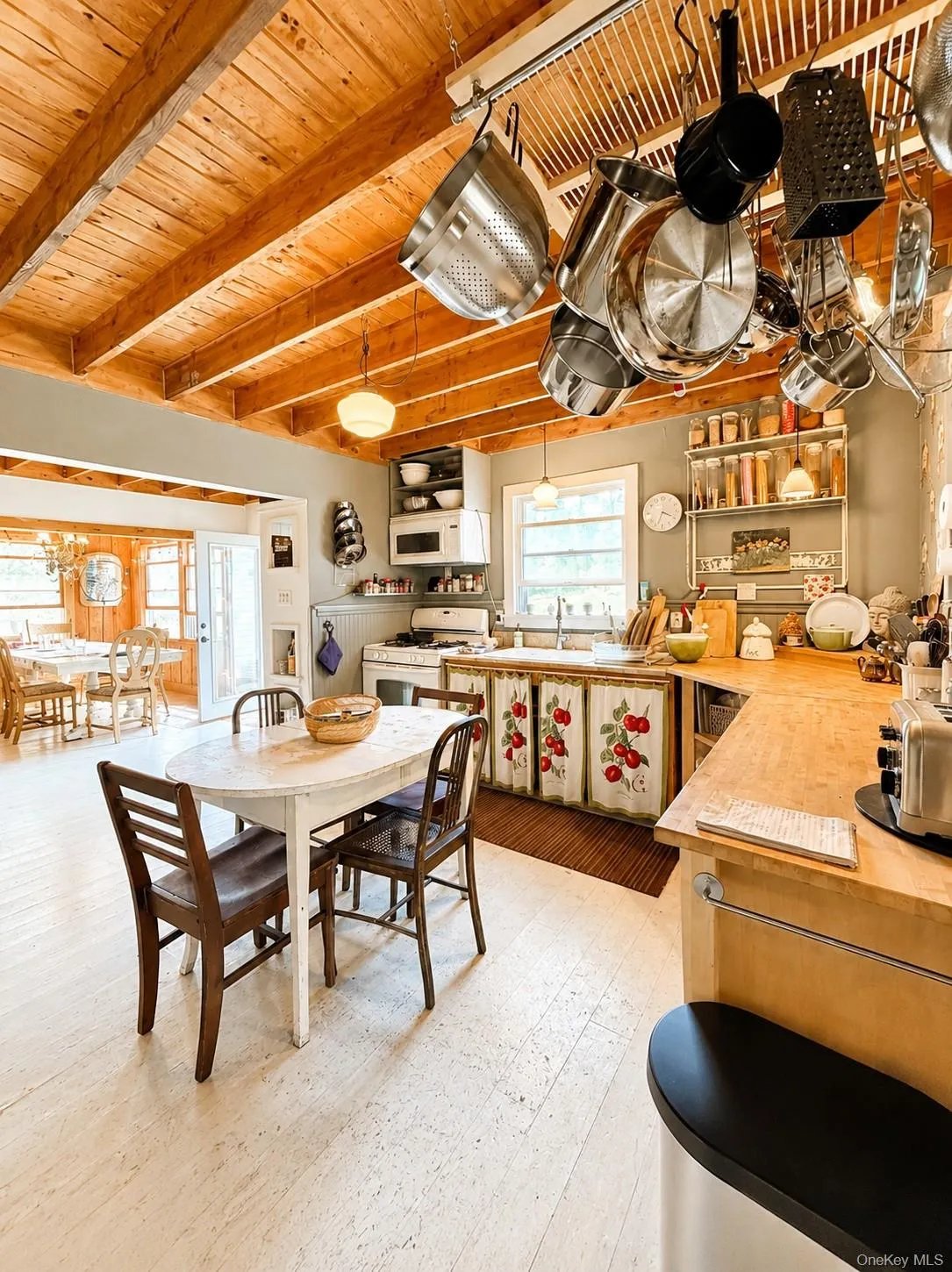 17 Gold Dan Road, Bethel, NY, 3 Bedrooms Bedrooms, 10 Rooms Rooms,2 BathroomsBathrooms,Residential,For Rent,Gold Dan,0,1044764 17 Gold Dan Road, Bethel, NY, 3 Bedrooms Bedrooms, 10 Rooms Rooms,2 BathroomsBathrooms,Residential,For Rent,Gold Dan,0,1044764
