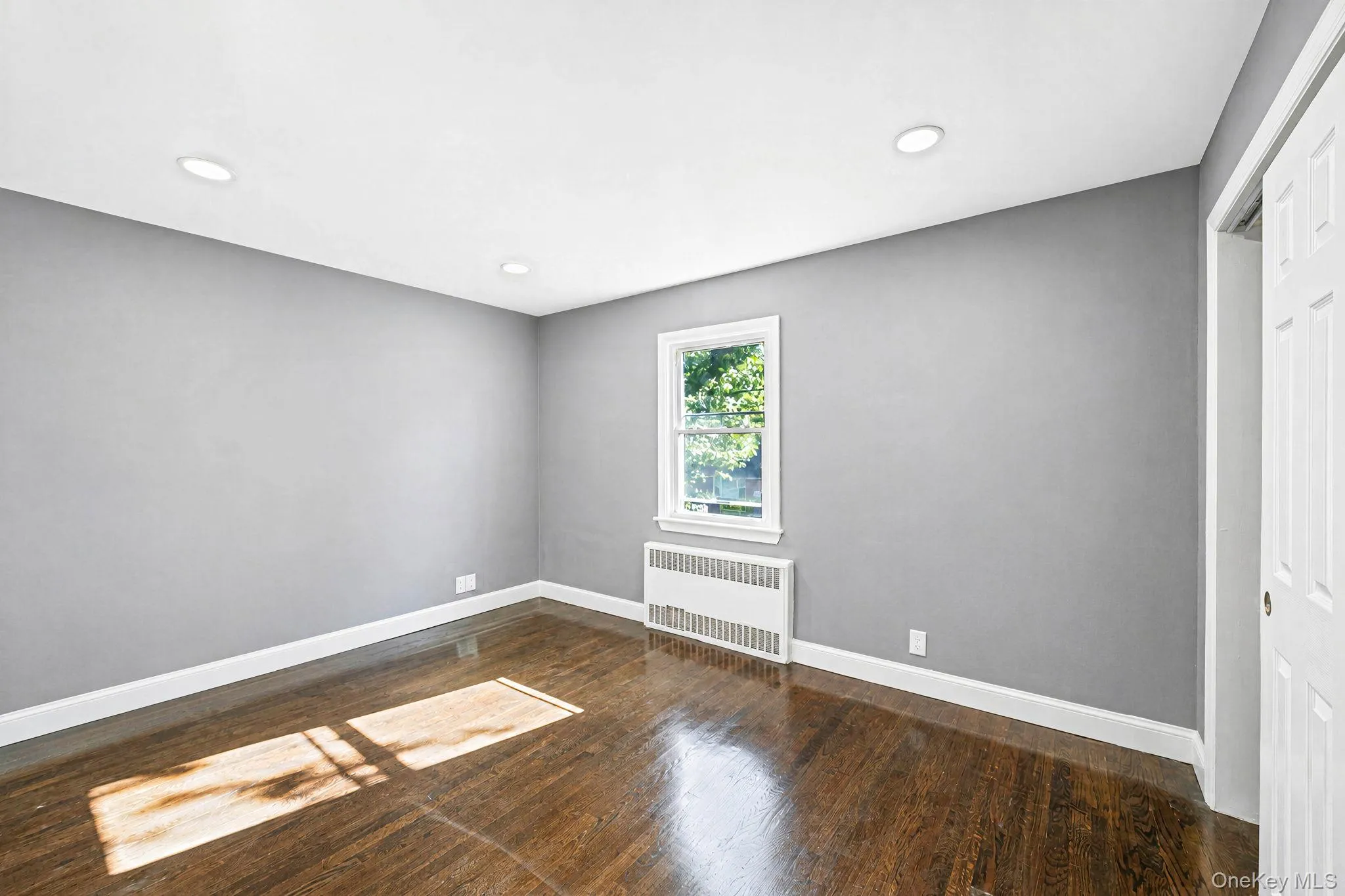 2nd Bedroom 2nd Bedroom