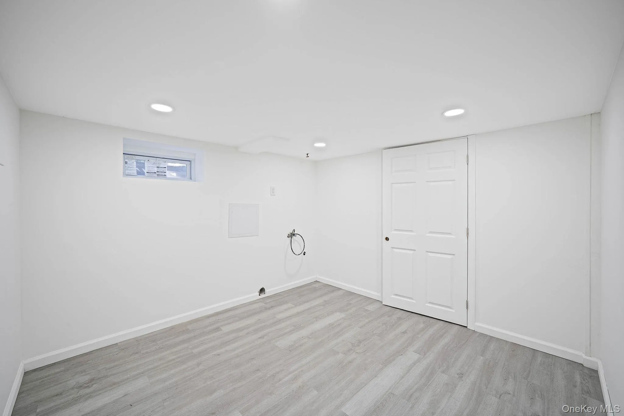 1 Hudson Court, Hempstead, NY, 3 Bedrooms Bedrooms, 6 Rooms Rooms,1 BathroomBathrooms,Residential,For Rent,Hudson,0,1044766 1 Hudson Court, Hempstead, NY, 3 Bedrooms Bedrooms, 6 Rooms Rooms,1 BathroomBathrooms,Residential,For Rent,Hudson,0,1044766