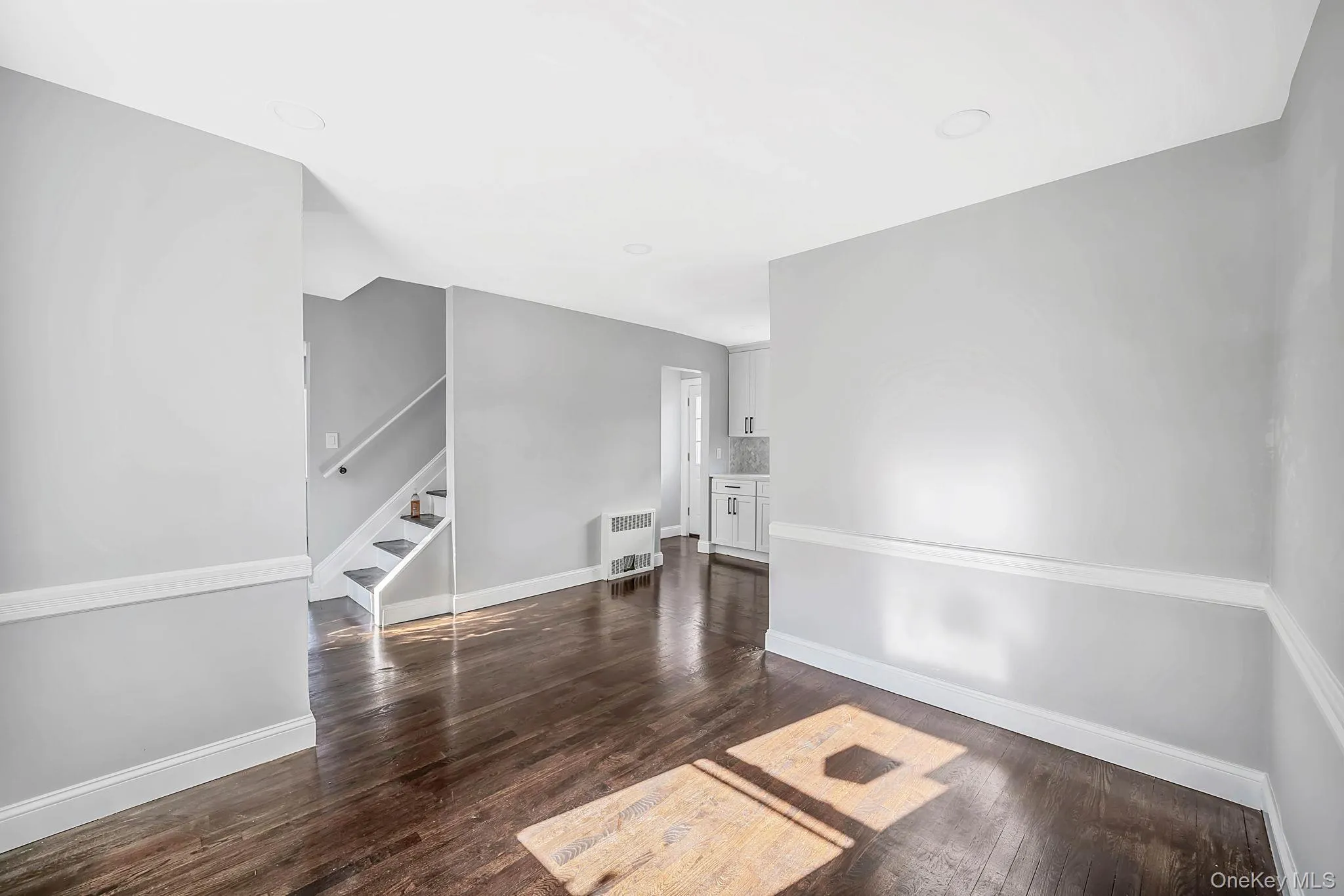 1 Hudson Court, Hempstead, NY, 3 Bedrooms Bedrooms, 6 Rooms Rooms,1 BathroomBathrooms,Residential,For Rent,Hudson,0,1044766 1 Hudson Court, Hempstead, NY, 3 Bedrooms Bedrooms, 6 Rooms Rooms,1 BathroomBathrooms,Residential,For Rent,Hudson,0,1044766