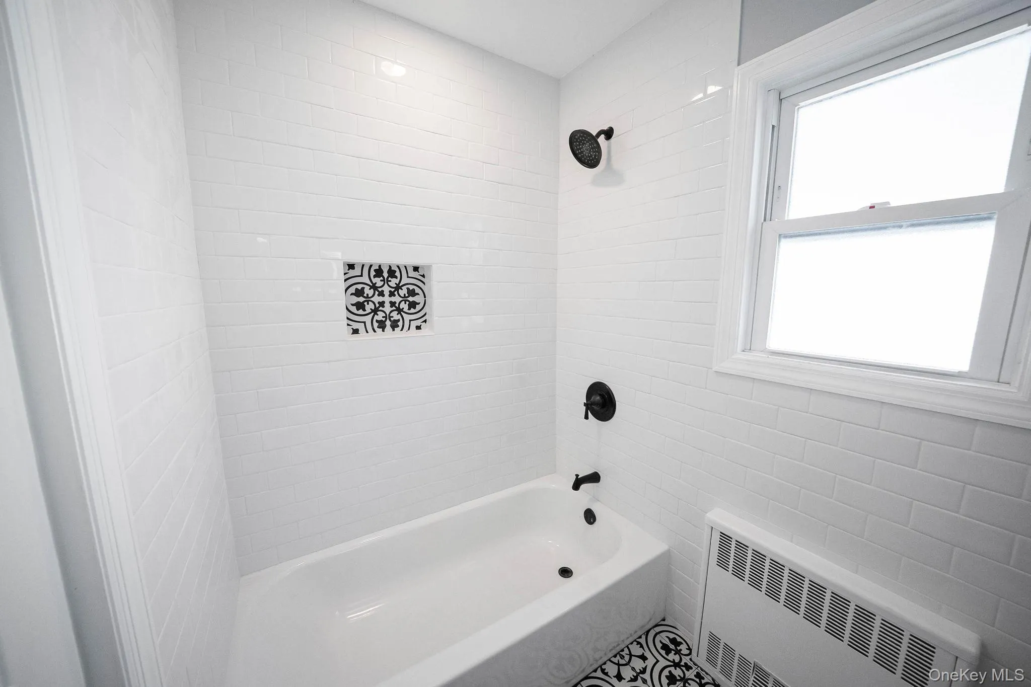 Full Bathroom Full Bathroom