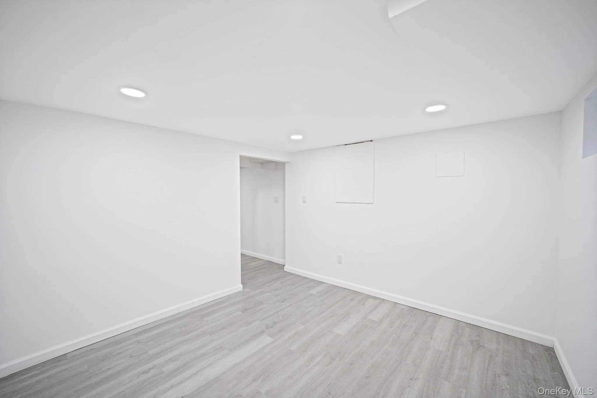 1 Hudson Court, Hempstead, NY, 3 Bedrooms Bedrooms, 6 Rooms Rooms,1 BathroomBathrooms,Residential,For Rent,Hudson,0,1044766 1 Hudson Court, Hempstead, NY, 3 Bedrooms Bedrooms, 6 Rooms Rooms,1 BathroomBathrooms,Residential,For Rent,Hudson,0,1044766