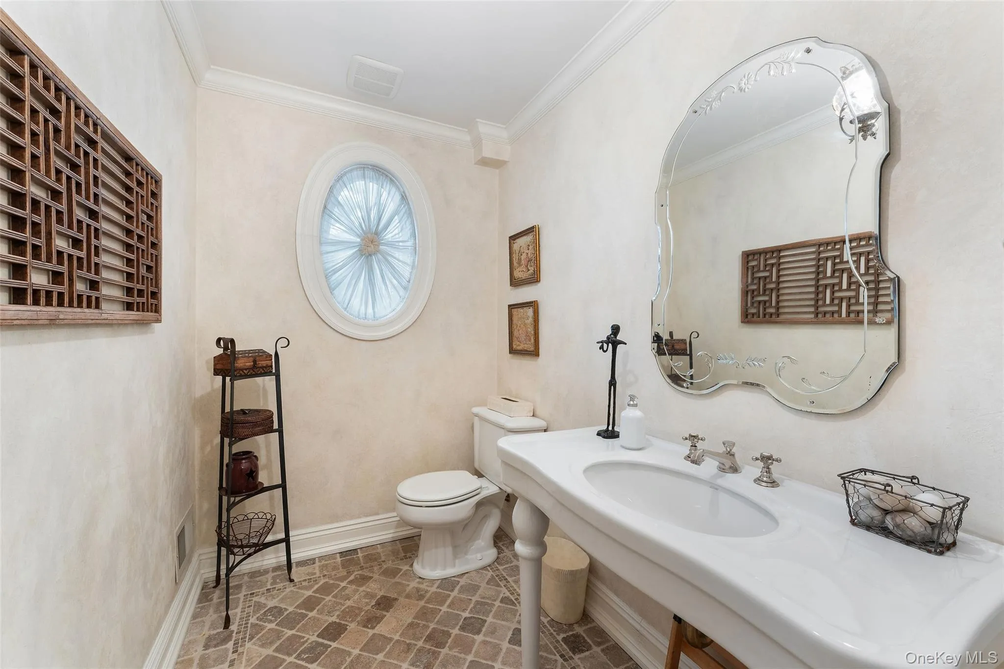 Powder Room Powder Room