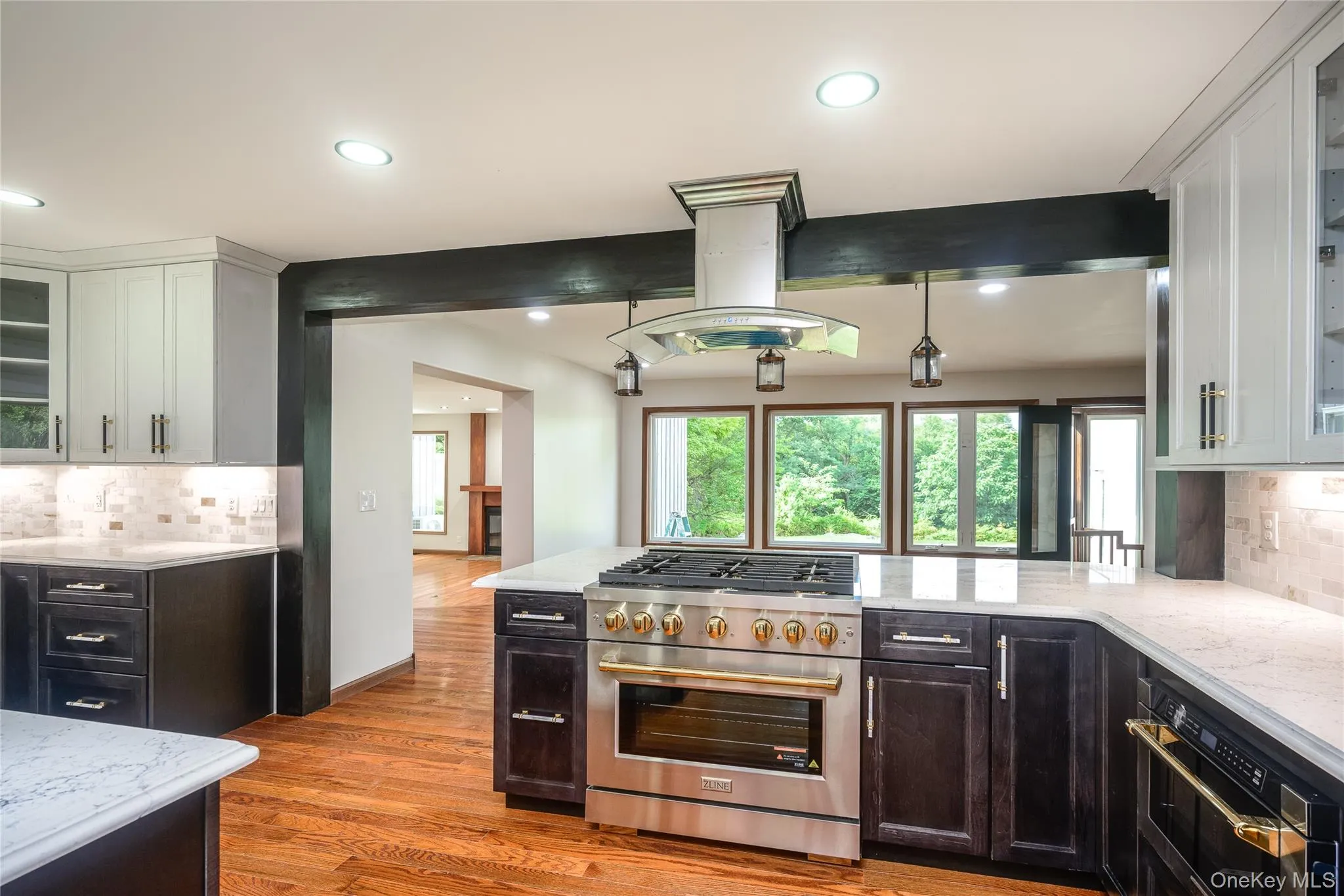 Kitchen is open to the dining room in the background Kitchen is open to the dining room in the background