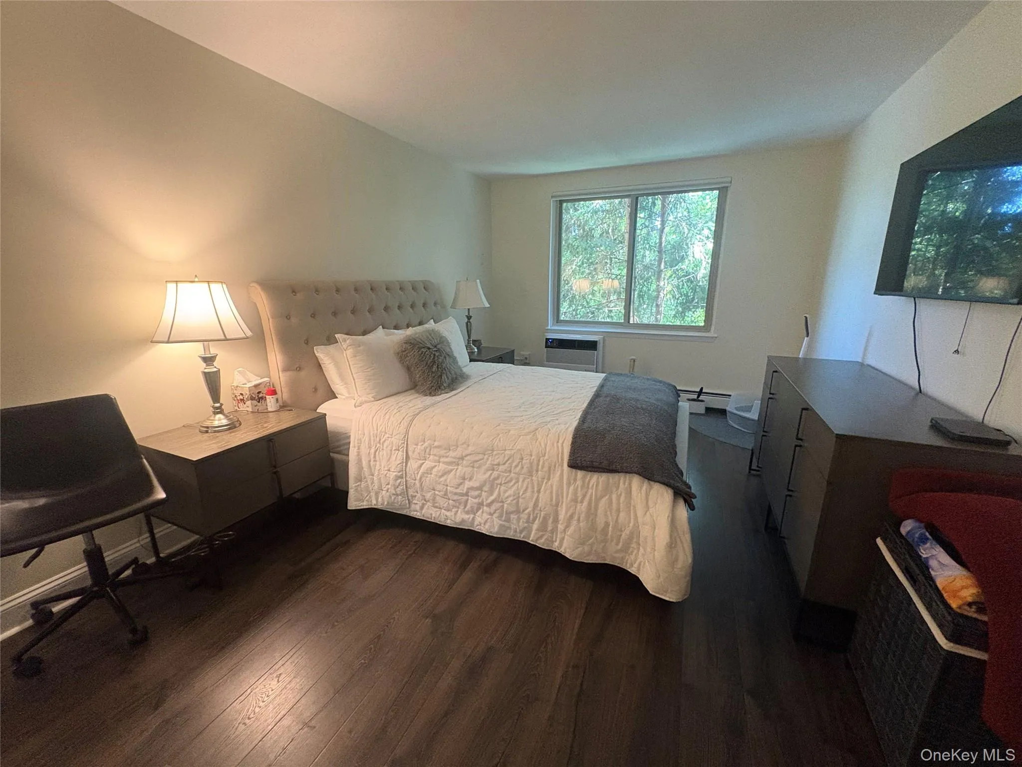 Generous Bedroom Generous Bedroom