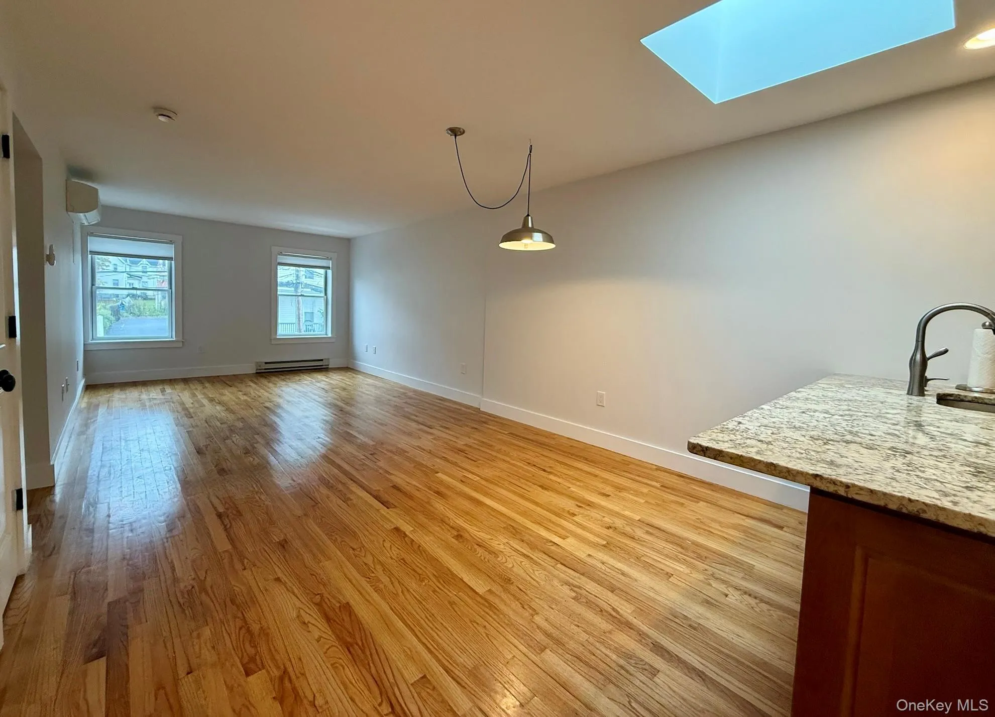11 First Street, Warwick (town), NY , With , 1 Bedroom , and , 4 Room , 1 Bathroom , For , Residential Lease , For Rent , 1044771 , MLSID,1044771 11 First Street, Warwick (town), NY , With , 1 Bedroom , and , 4 Room , 1 Bathroom , For , Residential Lease , For Rent , 1044771 , MLSID,1044771