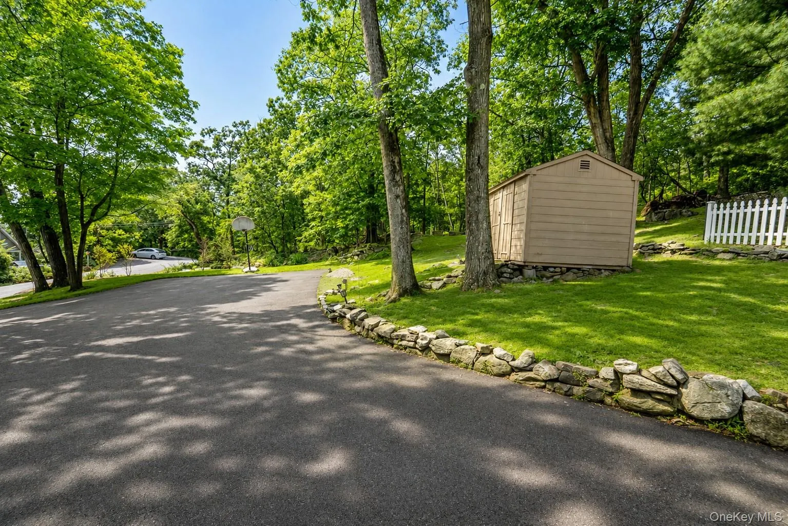 Plenty of parking and bonus shed for storage. Plenty of parking and bonus shed for storage.