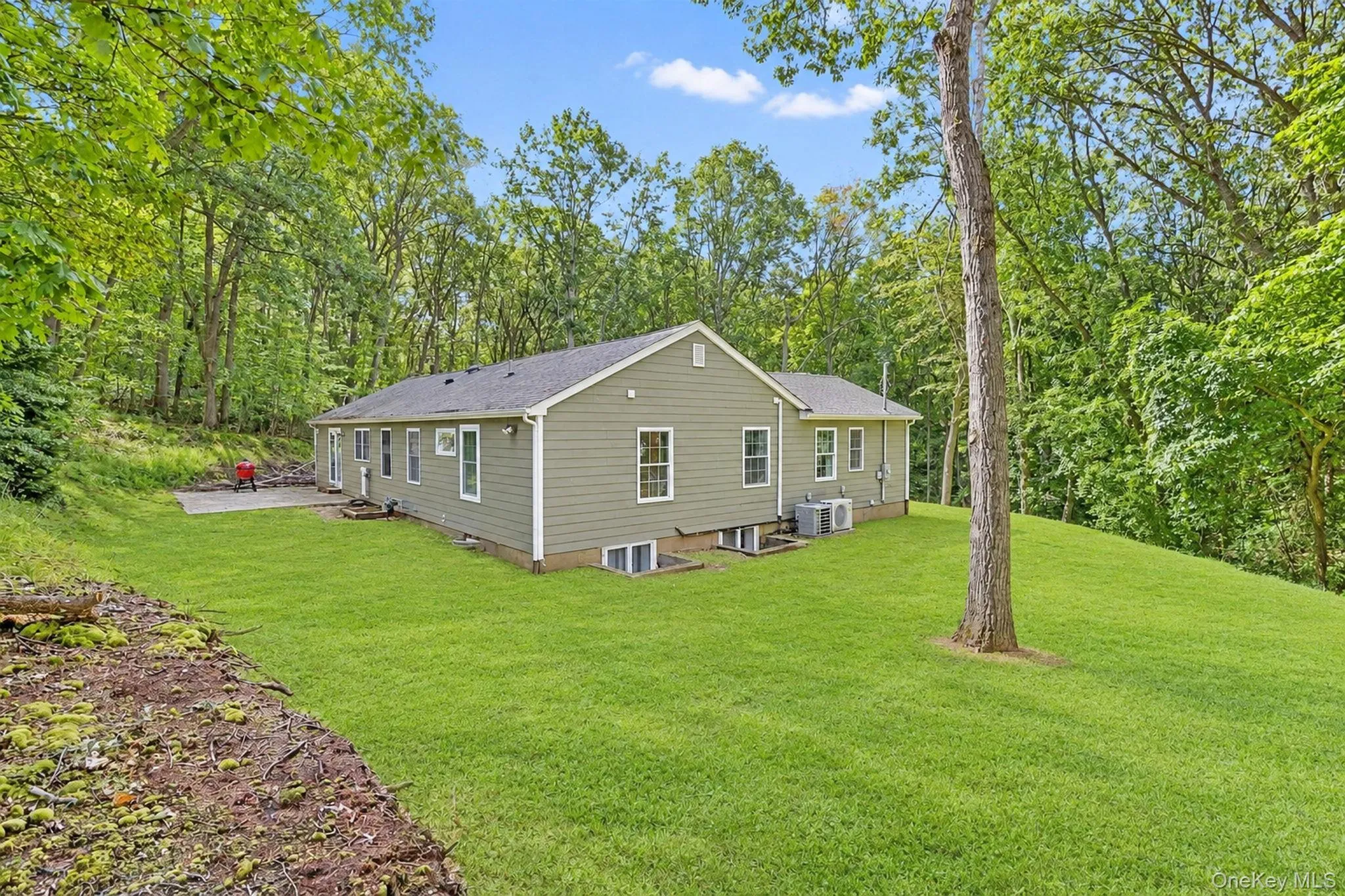5 Cricket Hollow Road, Brookhaven, NY, 3 Bedrooms Bedrooms, 9 Rooms Rooms,2 BathroomsBathrooms,Residential,For Rent,Cricket Hollow,0,1044778 5 Cricket Hollow Road, Brookhaven, NY, 3 Bedrooms Bedrooms, 9 Rooms Rooms,2 BathroomsBathrooms,Residential,For Rent,Cricket Hollow,0,1044778