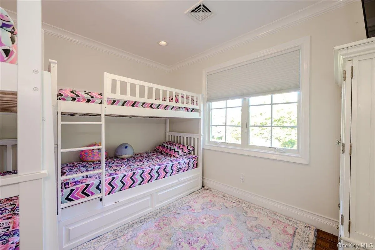 Bedroom Bedroom