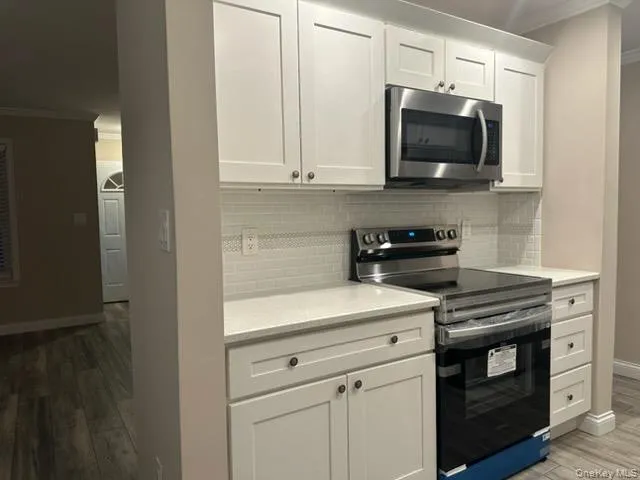 121 Whalers Cove, Babylon, NY, 1 Bedroom Bedrooms, 4 Rooms Rooms,1 BathroomBathrooms,Residential,For Rent,Whalers,0,1044781 121 Whalers Cove, Babylon, NY, 1 Bedroom Bedrooms, 4 Rooms Rooms,1 BathroomBathrooms,Residential,For Rent,Whalers,0,1044781