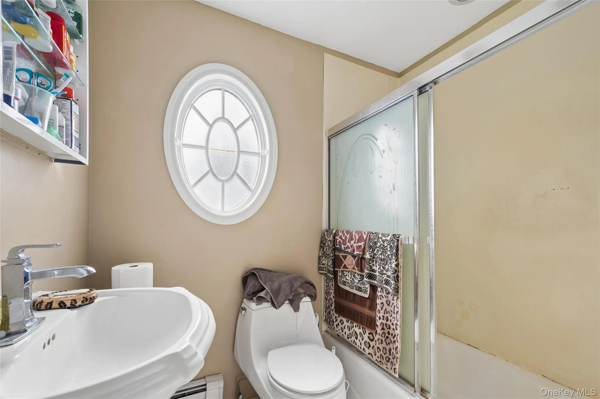 63 Stone Lane, Hempstead, NY, 3 Bedrooms Bedrooms, 9 Rooms Rooms,2 BathroomsBathrooms,Residential,For Rent,Stone,0,1044783 63 Stone Lane, Hempstead, NY, 3 Bedrooms Bedrooms, 9 Rooms Rooms,2 BathroomsBathrooms,Residential,For Rent,Stone,0,1044783