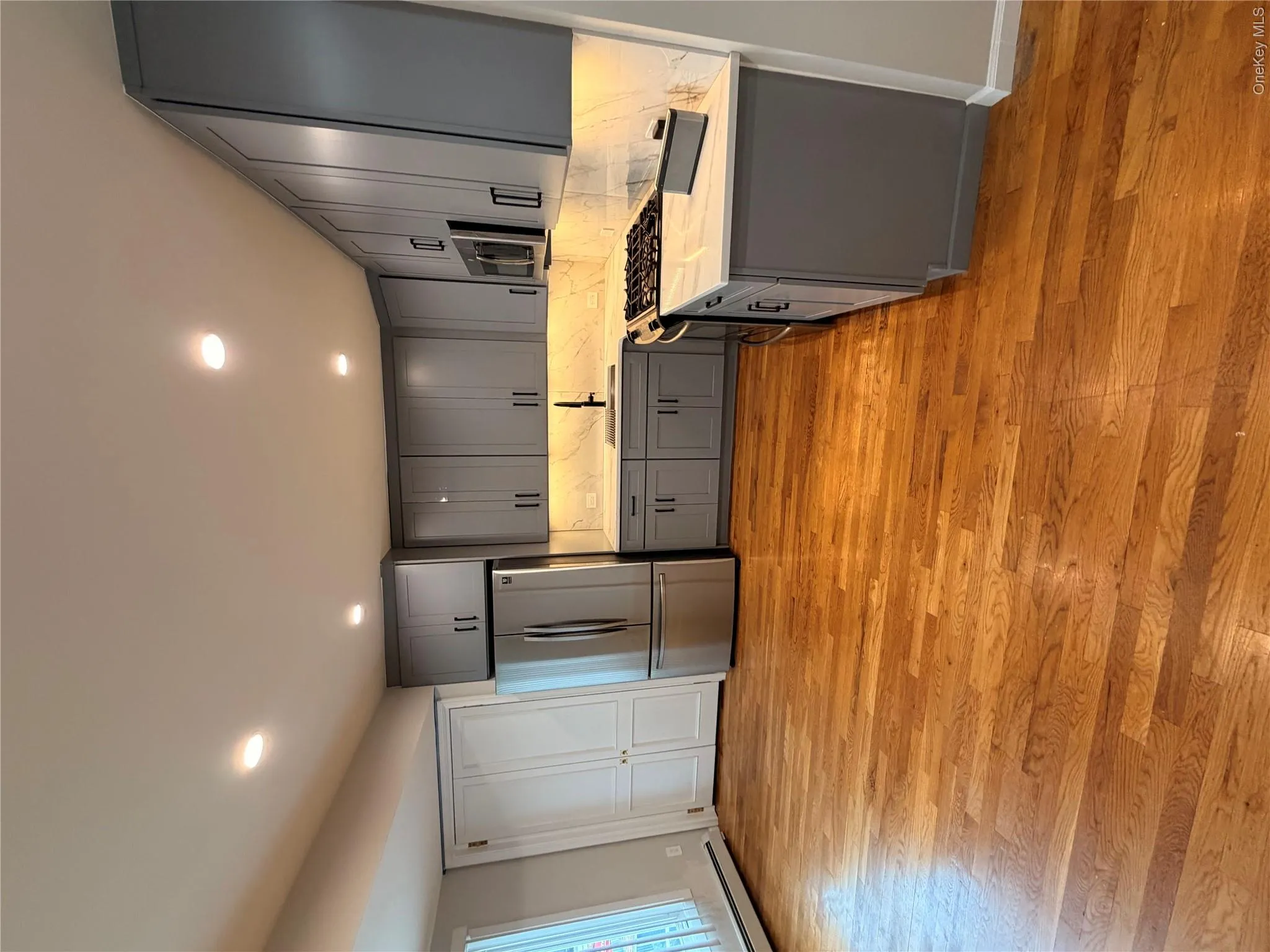 133-01 Cranston St, New York, NY, 2 Bedrooms Bedrooms, 3 Rooms Rooms,1 BathroomBathrooms,Residential Lease,For Rent,Cranston St,0,1044785 133-01 Cranston St, New York, NY, 2 Bedrooms Bedrooms, 3 Rooms Rooms,1 BathroomBathrooms,Residential Lease,For Rent,Cranston St,0,1044785