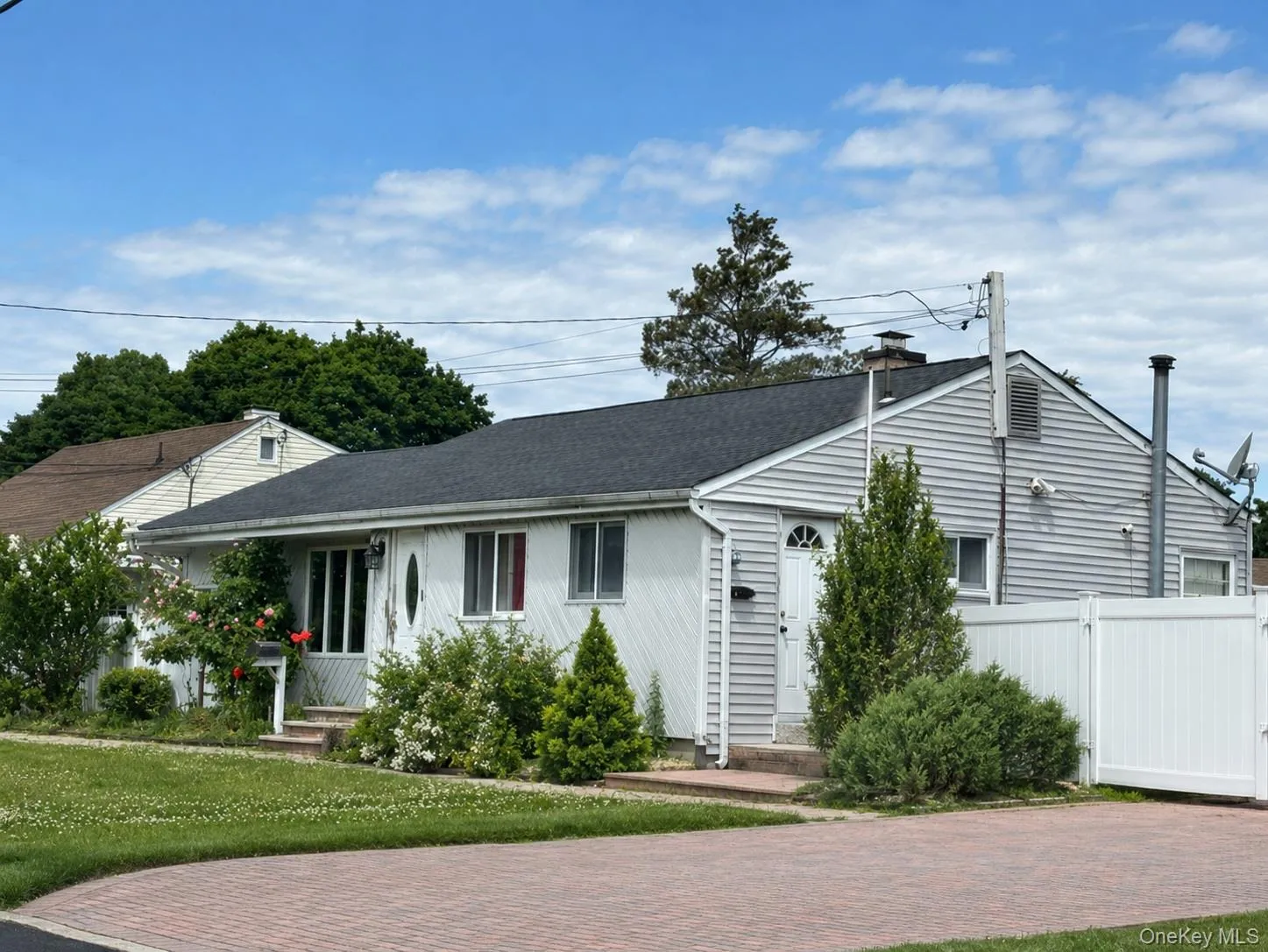 11 Franklin Street, Islip, NY, 3 Bedrooms Bedrooms, 5 Rooms Rooms,2 BathroomsBathrooms,Residential,For Rent,Franklin,0,1044792 11 Franklin Street, Islip, NY, 3 Bedrooms Bedrooms, 5 Rooms Rooms,2 BathroomsBathrooms,Residential,For Rent,Franklin,0,1044792