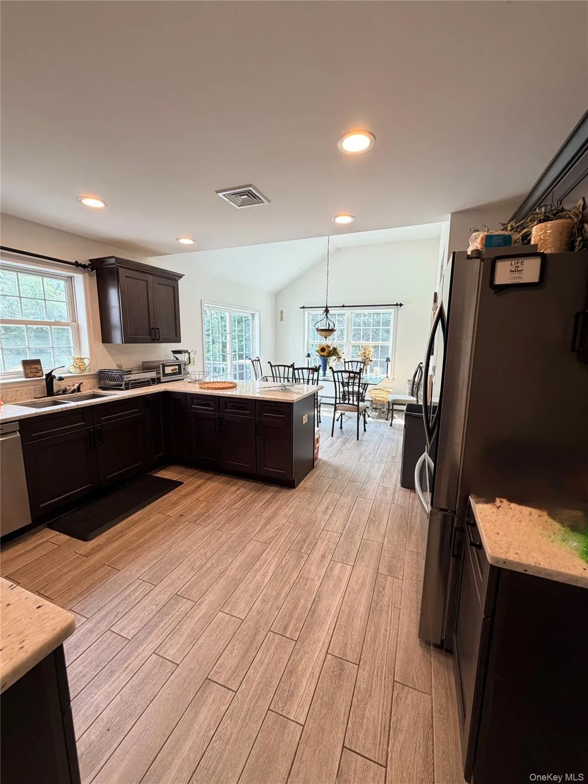 14 Clark Lane, Marlboro, NY, 6 Bedrooms Bedrooms, 15 Rooms Rooms,4 BathroomsBathrooms,Residential,For Rent,Clark,0,1044799 14 Clark Lane, Marlboro, NY, 6 Bedrooms Bedrooms, 15 Rooms Rooms,4 BathroomsBathrooms,Residential,For Rent,Clark,0,1044799