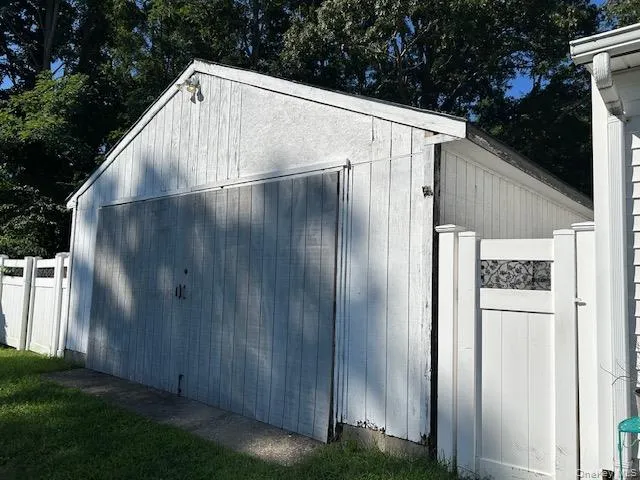 8 Durst Drive, Brookhaven, NY, 3 Bedrooms Bedrooms, 6 Rooms Rooms,1 BathroomBathrooms,Residential,For Rent,Durst,0,1044801 8 Durst Drive, Brookhaven, NY, 3 Bedrooms Bedrooms, 6 Rooms Rooms,1 BathroomBathrooms,Residential,For Rent,Durst,0,1044801