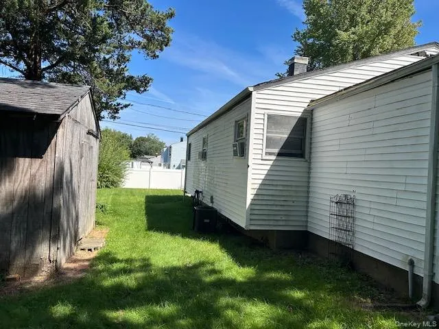 8 Durst Drive, Brookhaven, NY, 3 Bedrooms Bedrooms, 6 Rooms Rooms,1 BathroomBathrooms,Residential,For Rent,Durst,0,1044801 8 Durst Drive, Brookhaven, NY, 3 Bedrooms Bedrooms, 6 Rooms Rooms,1 BathroomBathrooms,Residential,For Rent,Durst,0,1044801