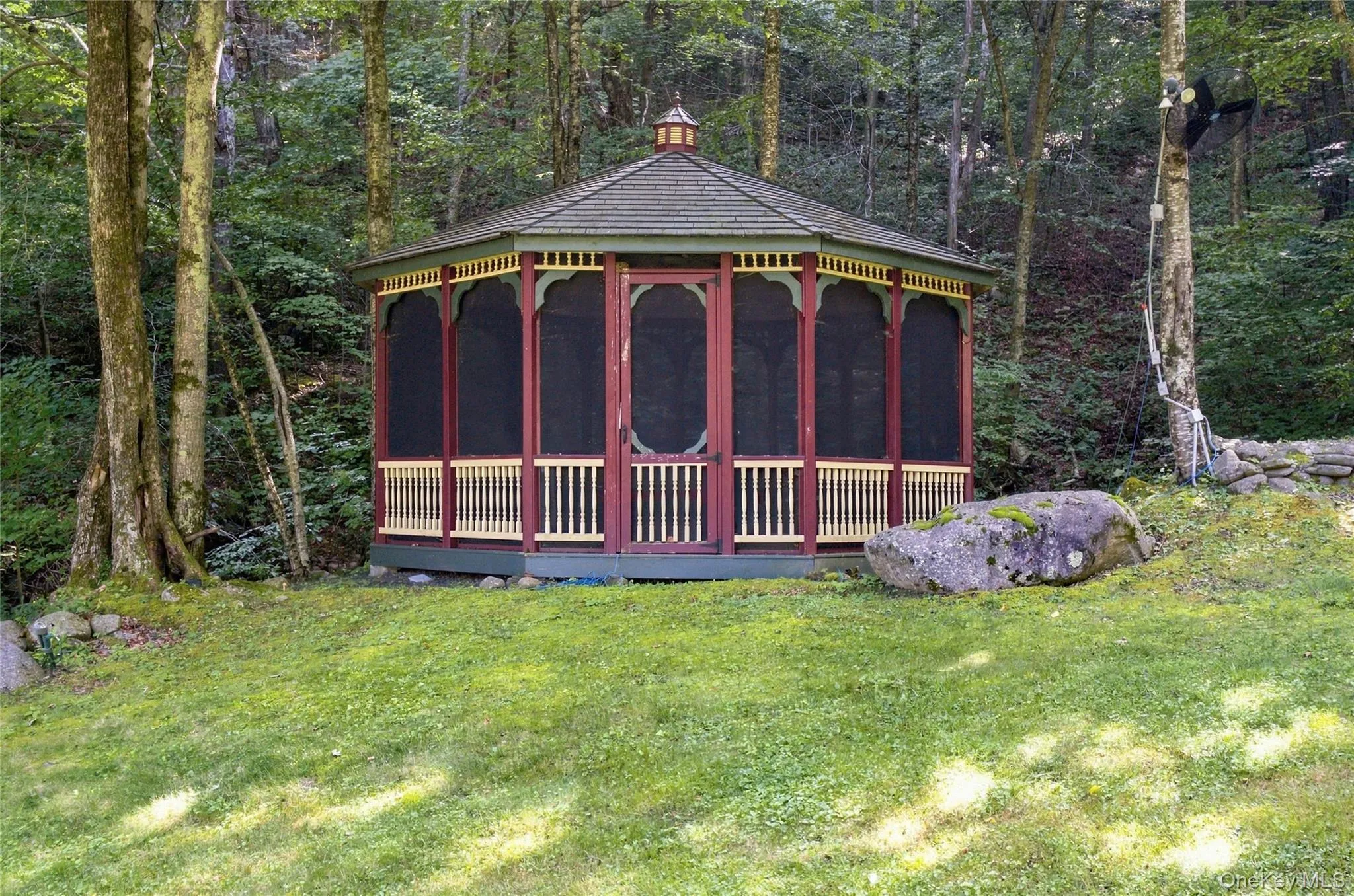 397 Moonhaw Road, Shandaken, NY, 7 Bedrooms Bedrooms, 13 Rooms Rooms,9 BathroomsBathrooms,Residential,For Rent,Moonhaw,0,1044802 397 Moonhaw Road, Shandaken, NY, 7 Bedrooms Bedrooms, 13 Rooms Rooms,9 BathroomsBathrooms,Residential,For Rent,Moonhaw,0,1044802