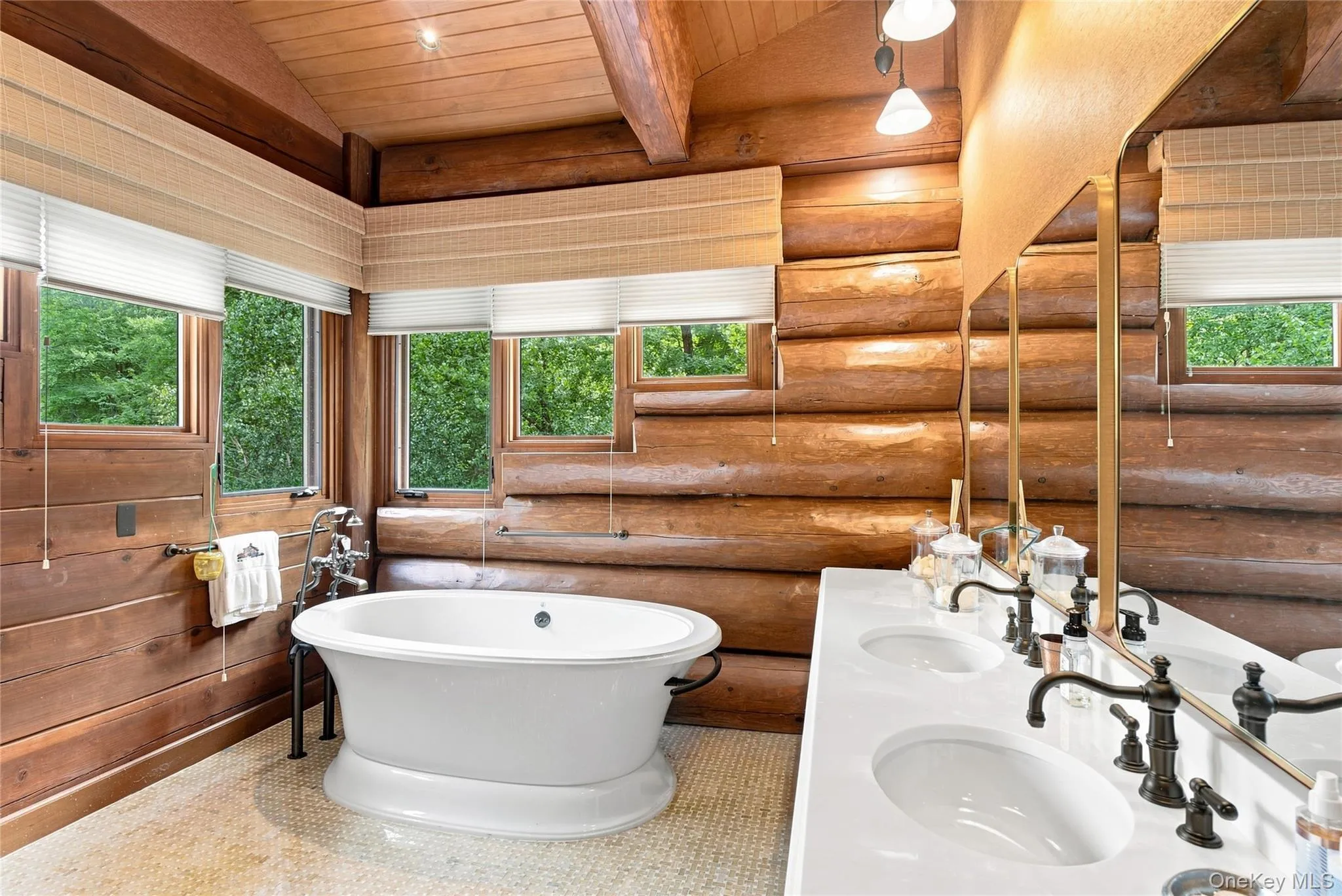 397 Moonhaw Road, Shandaken, NY, 7 Bedrooms Bedrooms, 13 Rooms Rooms,9 BathroomsBathrooms,Residential,For Rent,Moonhaw,0,1044802 397 Moonhaw Road, Shandaken, NY, 7 Bedrooms Bedrooms, 13 Rooms Rooms,9 BathroomsBathrooms,Residential,For Rent,Moonhaw,0,1044802