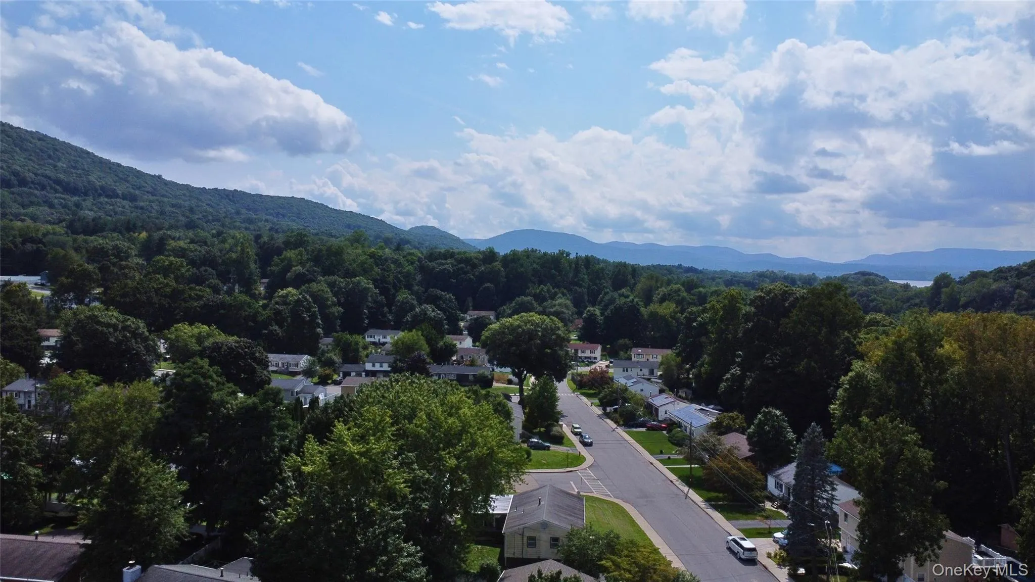 63 Phillips Street, Beacon, NY, 3 Bedrooms Bedrooms, 9 Rooms Rooms,2 BathroomsBathrooms,Residential,For Rent,Phillips,0,1044805 63 Phillips Street, Beacon, NY, 3 Bedrooms Bedrooms, 9 Rooms Rooms,2 BathroomsBathrooms,Residential,For Rent,Phillips,0,1044805