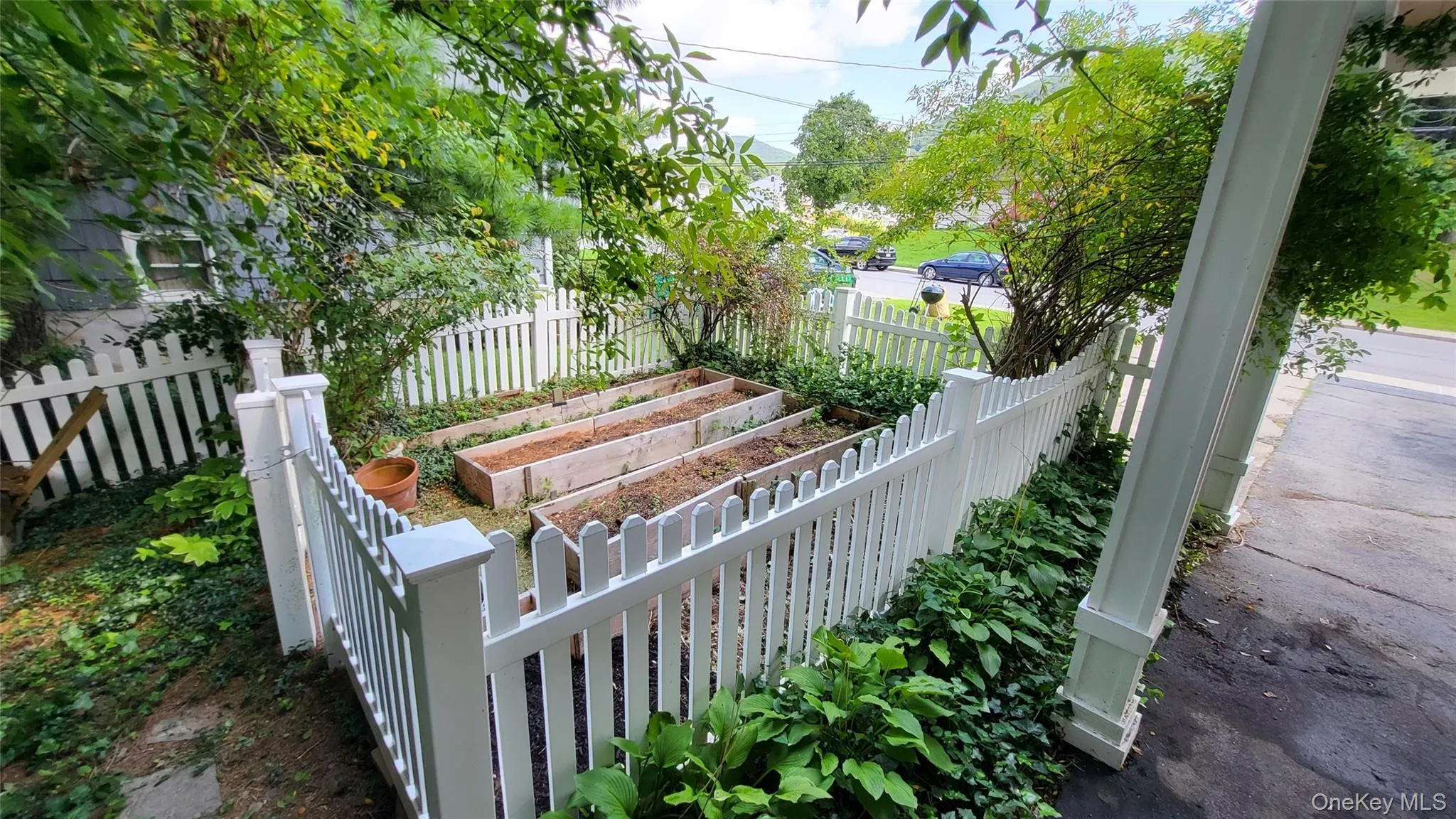 63 Phillips Street, Beacon, NY, 3 Bedrooms Bedrooms, 9 Rooms Rooms,2 BathroomsBathrooms,Residential,For Rent,Phillips,0,1044805 63 Phillips Street, Beacon, NY, 3 Bedrooms Bedrooms, 9 Rooms Rooms,2 BathroomsBathrooms,Residential,For Rent,Phillips,0,1044805
