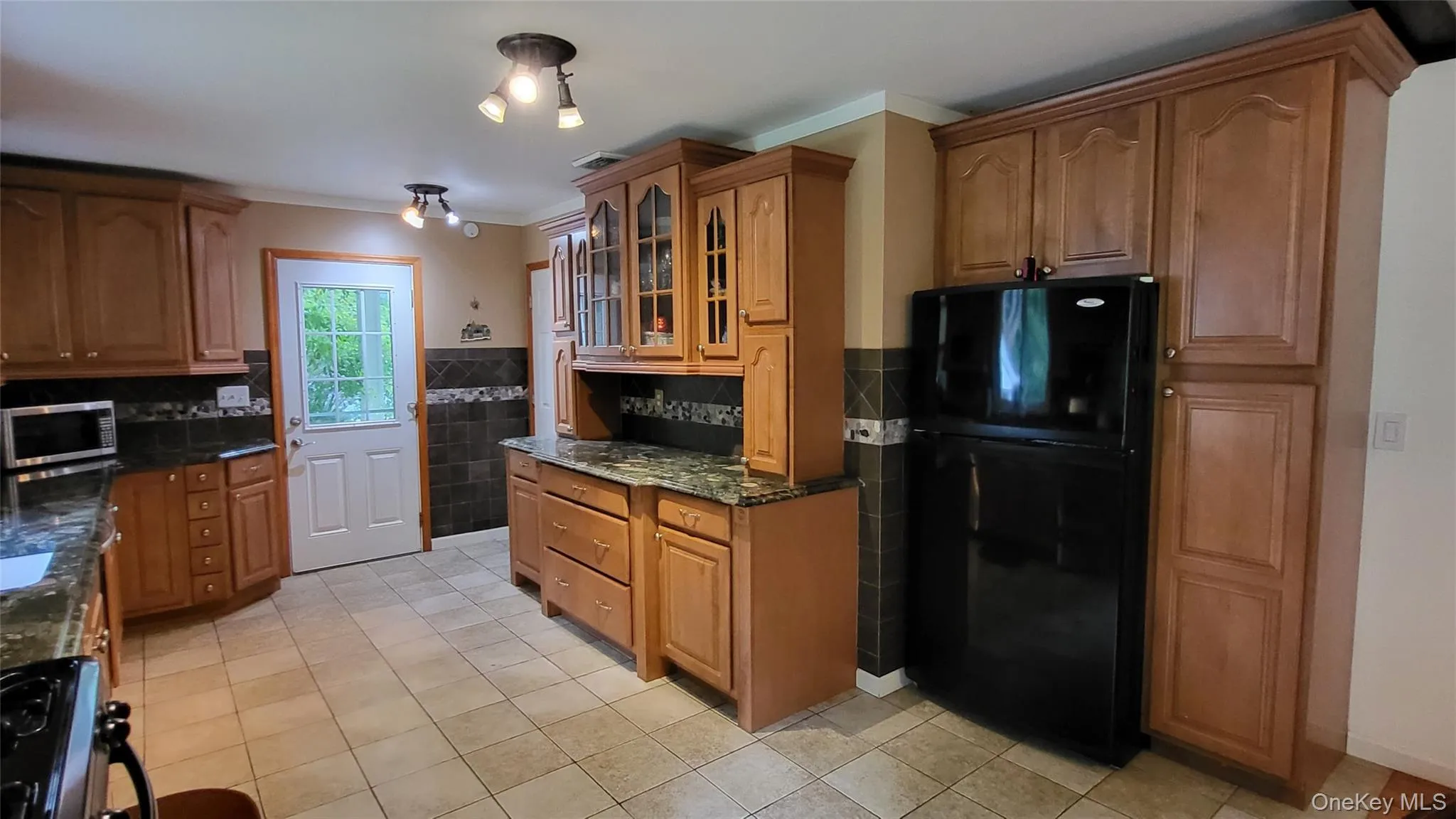 63 Phillips Street, Beacon, NY, 3 Bedrooms Bedrooms, 9 Rooms Rooms,2 BathroomsBathrooms,Residential,For Rent,Phillips,0,1044805 63 Phillips Street, Beacon, NY, 3 Bedrooms Bedrooms, 9 Rooms Rooms,2 BathroomsBathrooms,Residential,For Rent,Phillips,0,1044805