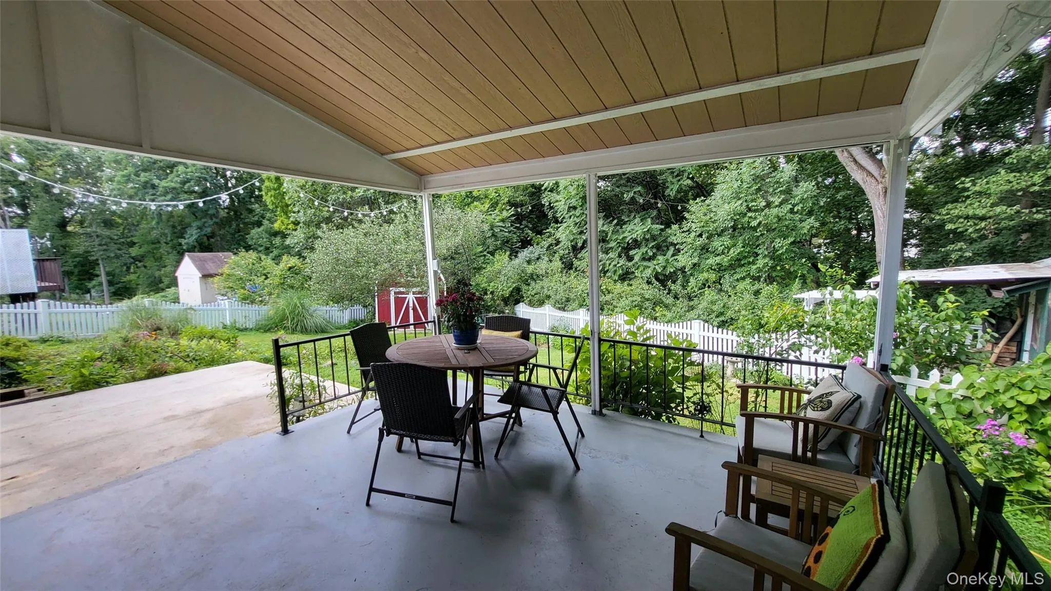 63 Phillips Street, Beacon, NY, 3 Bedrooms Bedrooms, 9 Rooms Rooms,2 BathroomsBathrooms,Residential,For Rent,Phillips,0,1044805 63 Phillips Street, Beacon, NY, 3 Bedrooms Bedrooms, 9 Rooms Rooms,2 BathroomsBathrooms,Residential,For Rent,Phillips,0,1044805