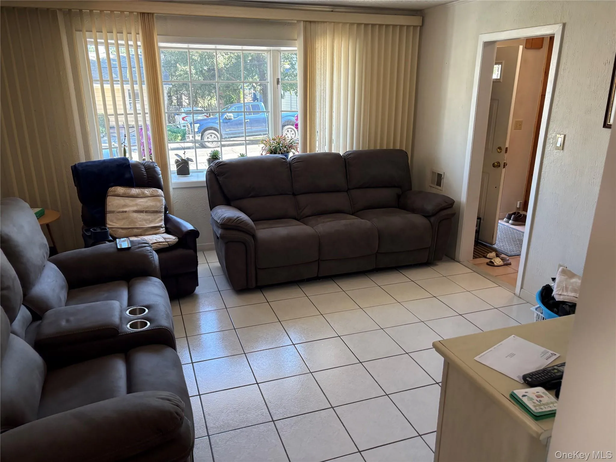 168 Winfred Avenue, Yonkers, NY, 3 Bedrooms Bedrooms, 9 Rooms Rooms,1 BathroomBathrooms,Residential,For Rent,Winfred,0,1044806 168 Winfred Avenue, Yonkers, NY, 3 Bedrooms Bedrooms, 9 Rooms Rooms,1 BathroomBathrooms,Residential,For Rent,Winfred,0,1044806