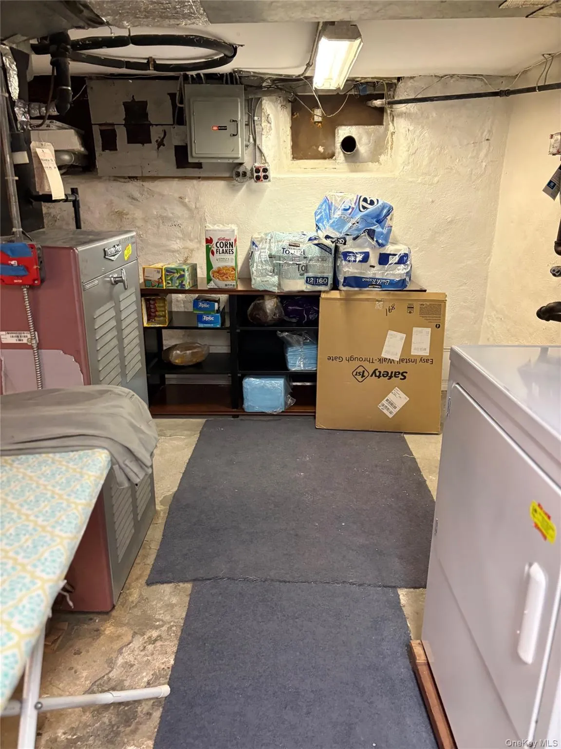 168 Winfred Avenue, Yonkers, NY, 3 Bedrooms Bedrooms, 9 Rooms Rooms,1 BathroomBathrooms,Residential,For Rent,Winfred,0,1044806 168 Winfred Avenue, Yonkers, NY, 3 Bedrooms Bedrooms, 9 Rooms Rooms,1 BathroomBathrooms,Residential,For Rent,Winfred,0,1044806