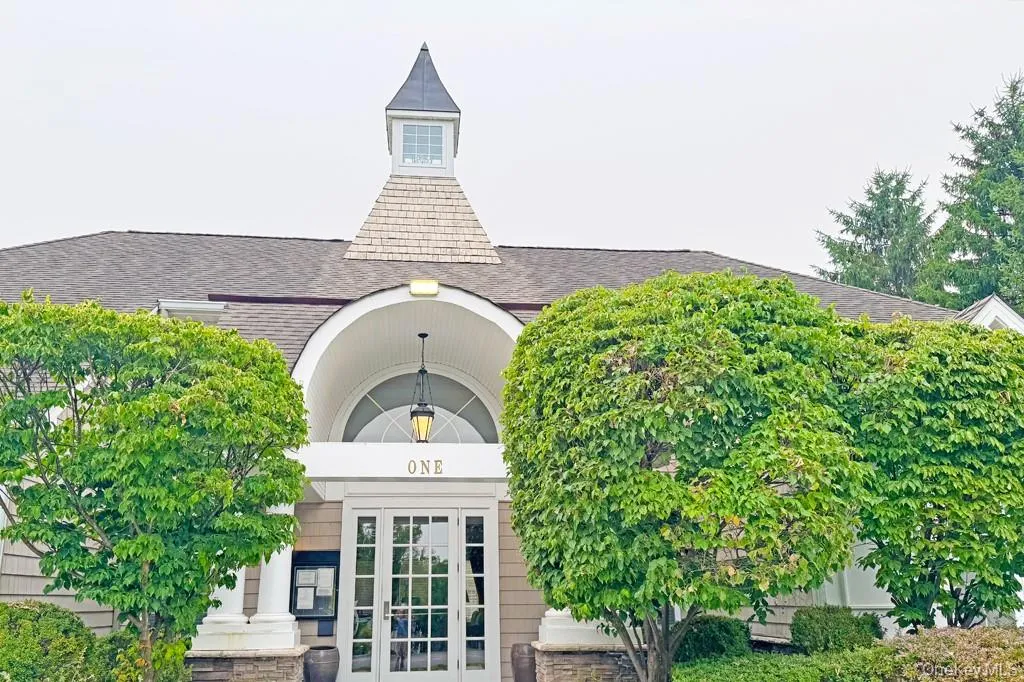 54 Fairways Drive, Middletown, NY, 2 Bedrooms Bedrooms, 9 Rooms Rooms,2 BathroomsBathrooms,Residential Lease,For Rent,Fairways,0,1044809 54 Fairways Drive, Middletown, NY, 2 Bedrooms Bedrooms, 9 Rooms Rooms,2 BathroomsBathrooms,Residential Lease,For Rent,Fairways,0,1044809