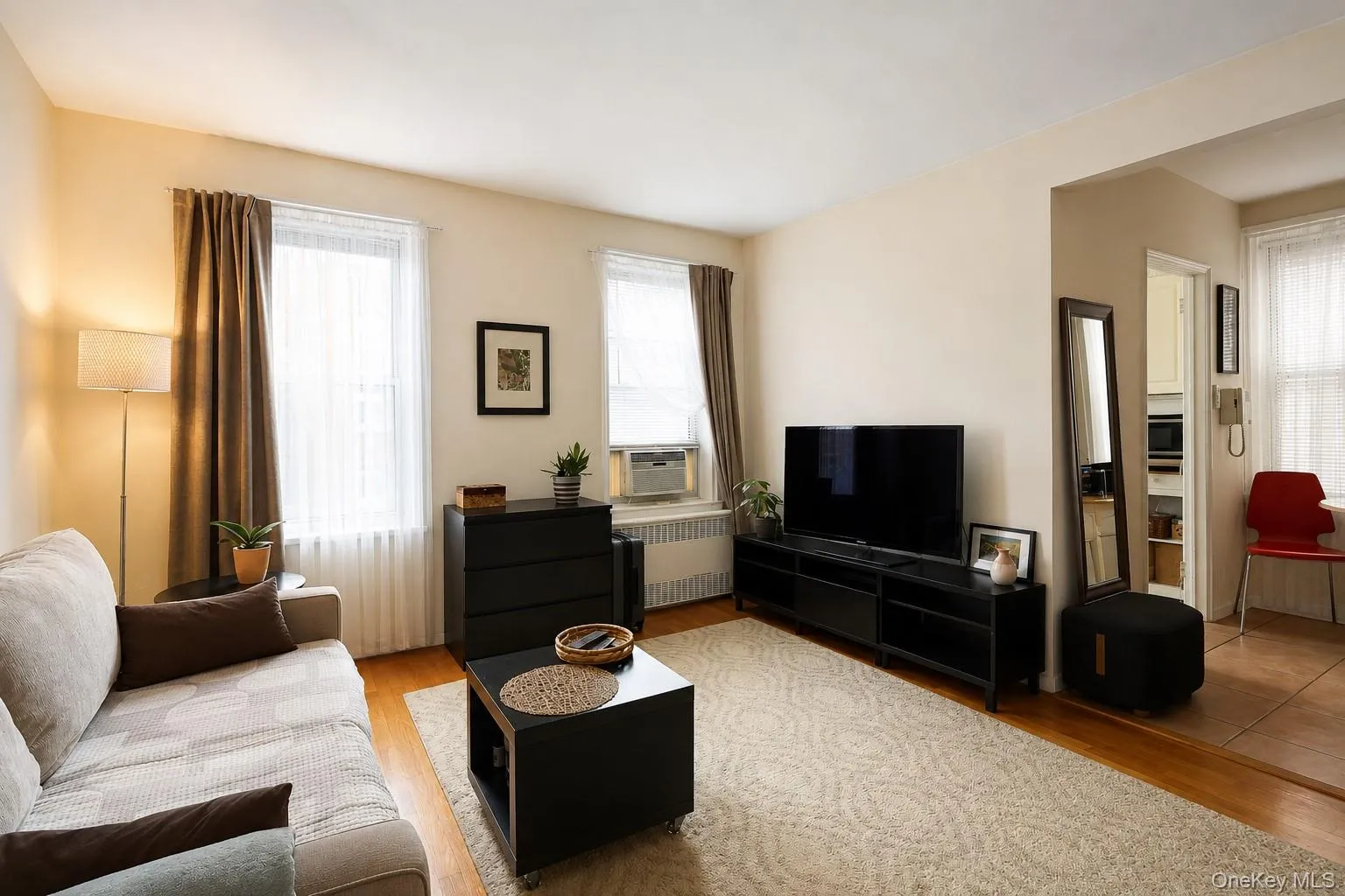 99-15 66 Avenue, New York, NY, 4 Rooms Rooms,1 BathroomBathrooms,Residential Lease,For Rent,66,0,1044811 99-15 66 Avenue, New York, NY, 4 Rooms Rooms,1 BathroomBathrooms,Residential Lease,For Rent,66,0,1044811