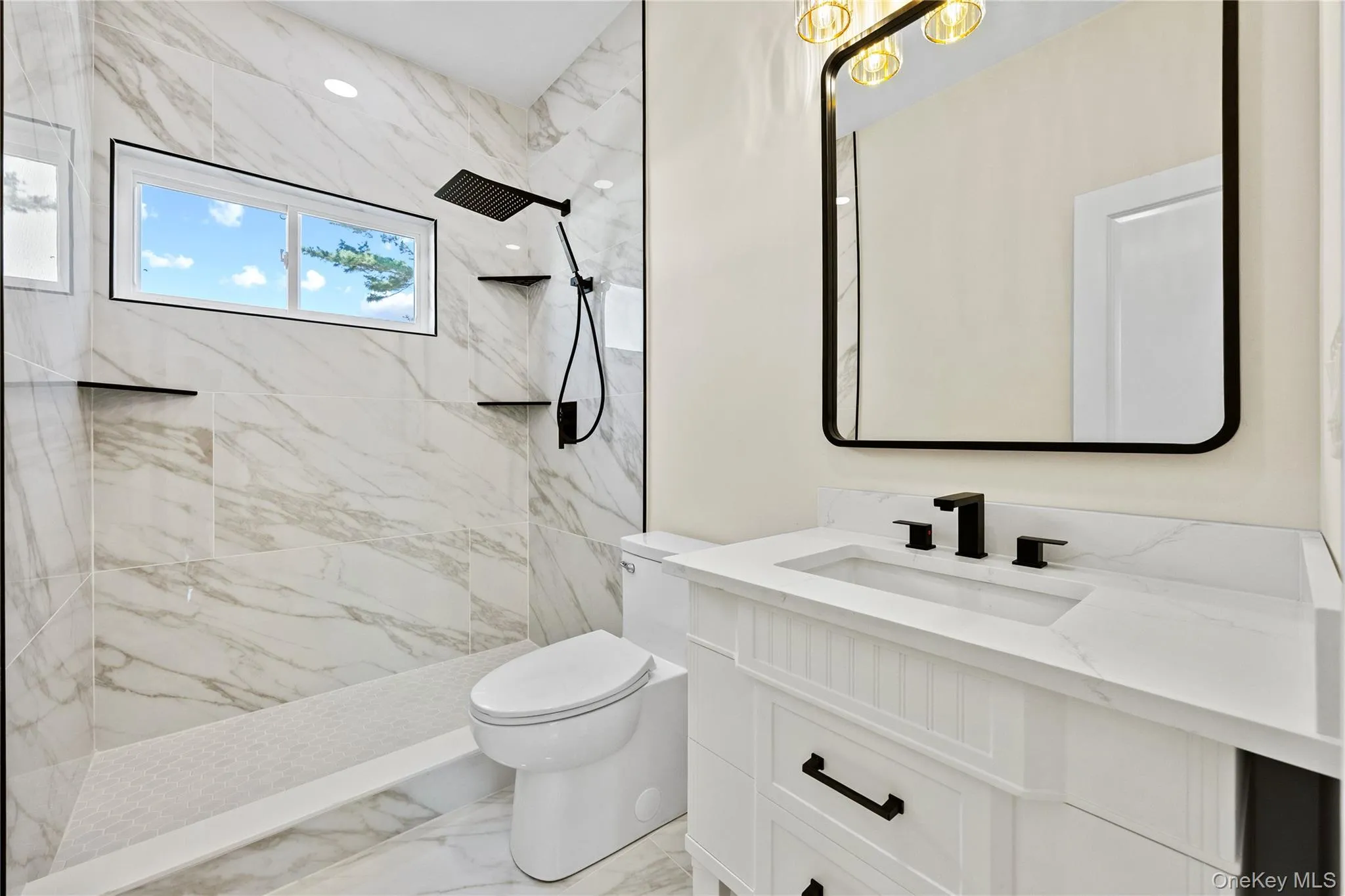37 Gladstone Avenue, Islip, NY, 5 Bedrooms Bedrooms, 12 Rooms Rooms,3 BathroomsBathrooms,Residential,For Rent,Gladstone,0,1044812 37 Gladstone Avenue, Islip, NY, 5 Bedrooms Bedrooms, 12 Rooms Rooms,3 BathroomsBathrooms,Residential,For Rent,Gladstone,0,1044812