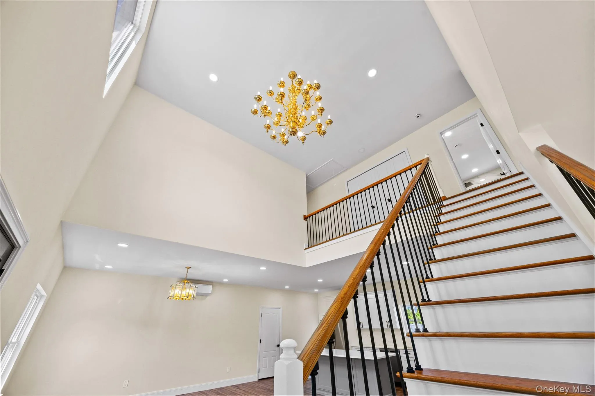 37 Gladstone Avenue, Islip, NY, 5 Bedrooms Bedrooms, 12 Rooms Rooms,3 BathroomsBathrooms,Residential,For Rent,Gladstone,0,1044812 37 Gladstone Avenue, Islip, NY, 5 Bedrooms Bedrooms, 12 Rooms Rooms,3 BathroomsBathrooms,Residential,For Rent,Gladstone,0,1044812