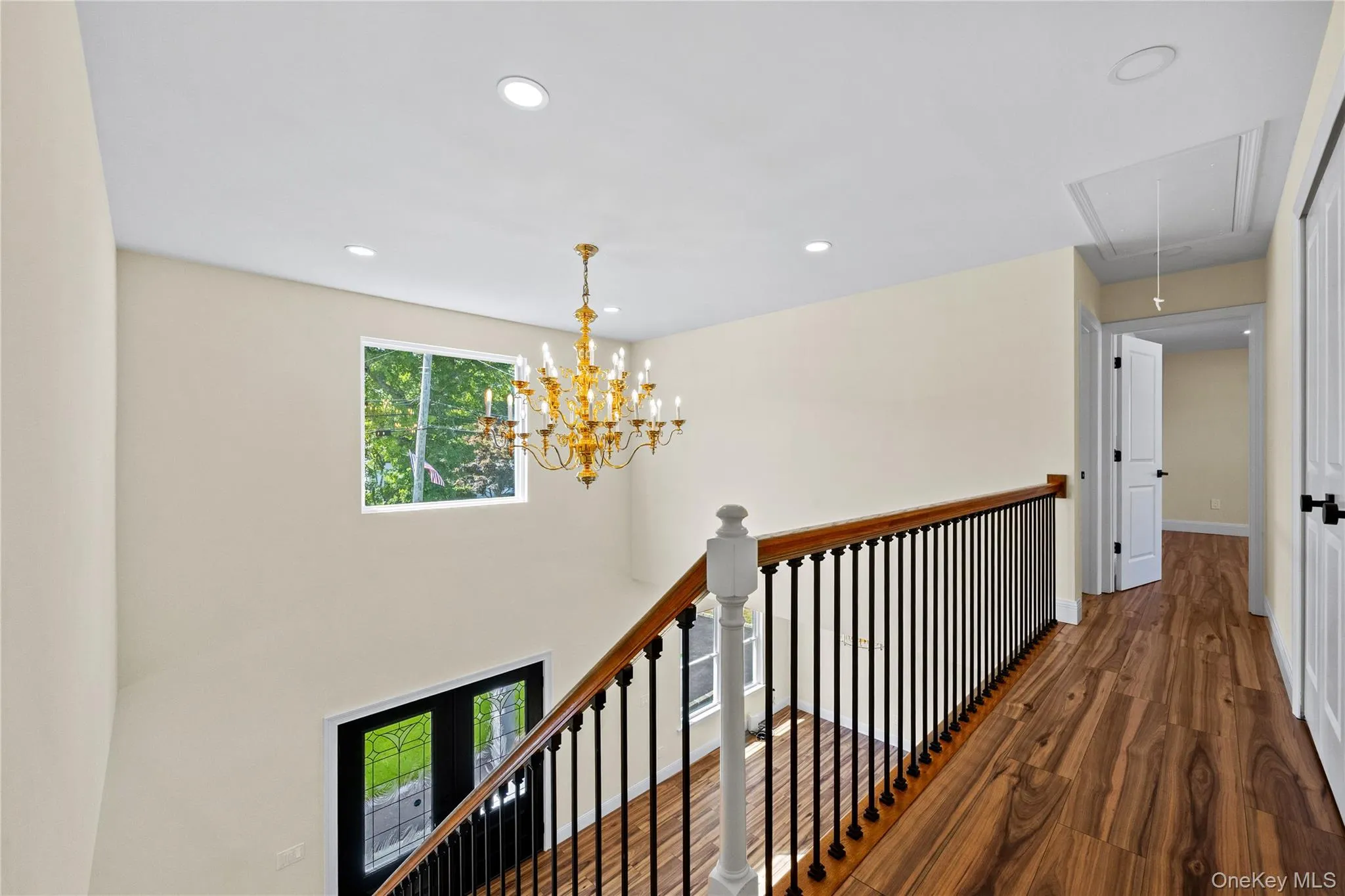 37 Gladstone Avenue, Islip, NY, 5 Bedrooms Bedrooms, 12 Rooms Rooms,3 BathroomsBathrooms,Residential,For Rent,Gladstone,0,1044812 37 Gladstone Avenue, Islip, NY, 5 Bedrooms Bedrooms, 12 Rooms Rooms,3 BathroomsBathrooms,Residential,For Rent,Gladstone,0,1044812