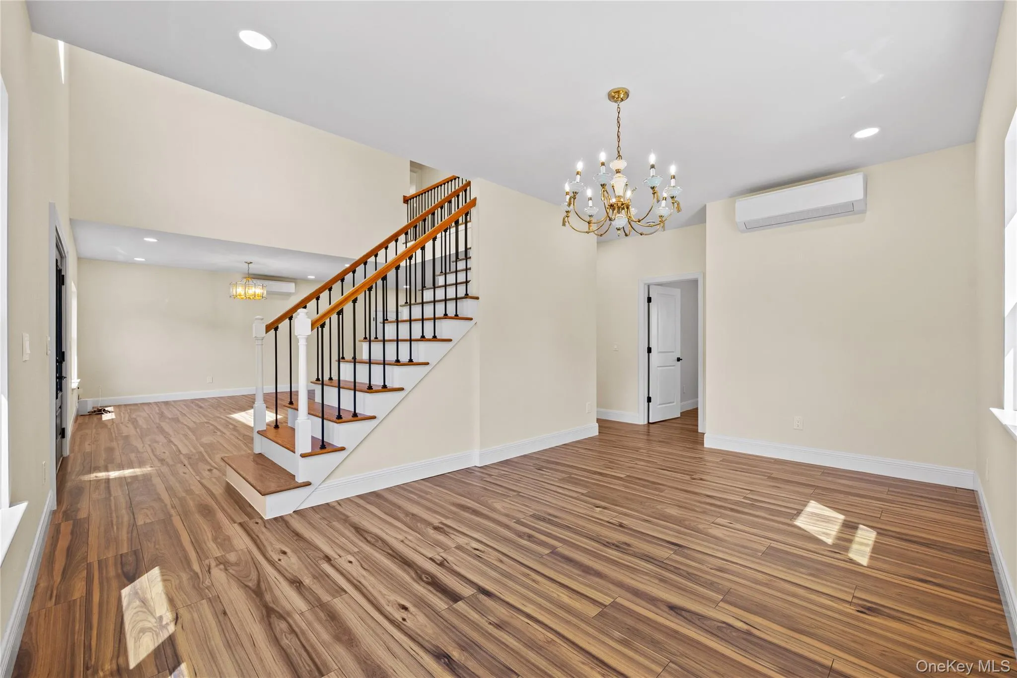 37 Gladstone Avenue, Islip, NY, 5 Bedrooms Bedrooms, 12 Rooms Rooms,3 BathroomsBathrooms,Residential,For Rent,Gladstone,0,1044812 37 Gladstone Avenue, Islip, NY, 5 Bedrooms Bedrooms, 12 Rooms Rooms,3 BathroomsBathrooms,Residential,For Rent,Gladstone,0,1044812