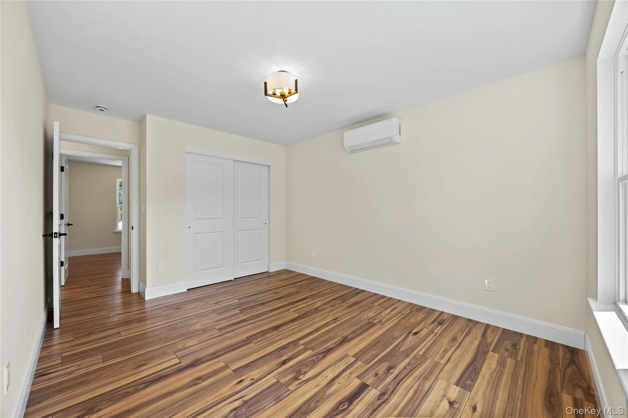 37 Gladstone Avenue, Islip, NY, 5 Bedrooms Bedrooms, 12 Rooms Rooms,3 BathroomsBathrooms,Residential,For Rent,Gladstone,0,1044812 37 Gladstone Avenue, Islip, NY, 5 Bedrooms Bedrooms, 12 Rooms Rooms,3 BathroomsBathrooms,Residential,For Rent,Gladstone,0,1044812