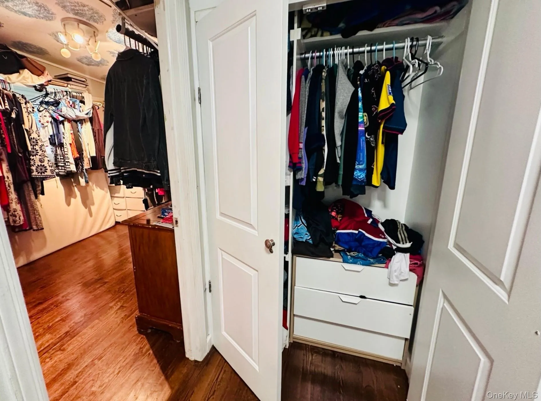 16 Exeter Road, Poughkeepsie, NY, 3 Bedrooms Bedrooms, 6 Rooms Rooms,3 BathroomsBathrooms,Residential,For Rent,Exeter,0,1044814 16 Exeter Road, Poughkeepsie, NY, 3 Bedrooms Bedrooms, 6 Rooms Rooms,3 BathroomsBathrooms,Residential,For Rent,Exeter,0,1044814