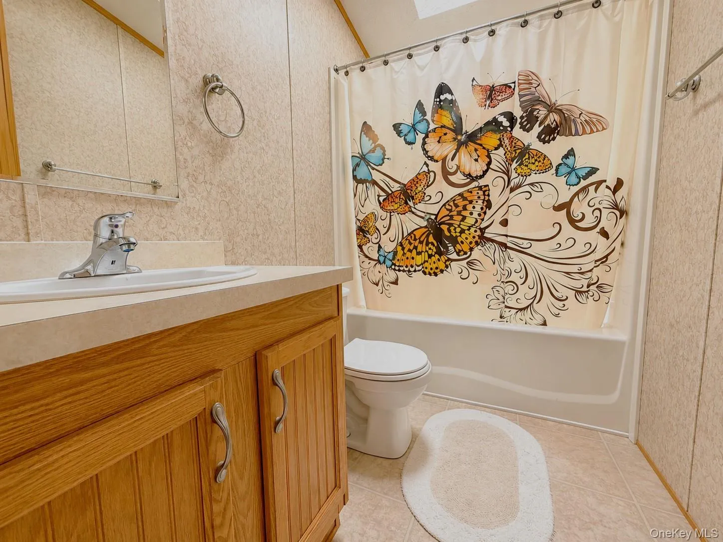 200 Willow Street, Kingston (town), NY, 2 Bedrooms Bedrooms, 5 Rooms Rooms,1 BathroomBathrooms,Residential,For Rent,Willow,0,1044818 200 Willow Street, Kingston (town), NY, 2 Bedrooms Bedrooms, 5 Rooms Rooms,1 BathroomBathrooms,Residential,For Rent,Willow,0,1044818