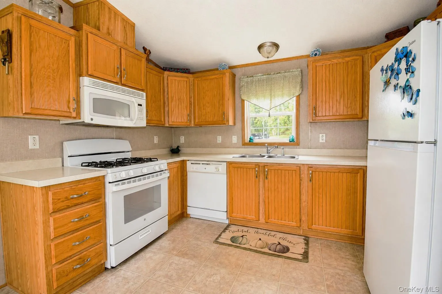 200 Willow Street, Kingston (town), NY, 2 Bedrooms Bedrooms, 5 Rooms Rooms,1 BathroomBathrooms,Residential,For Rent,Willow,0,1044818 200 Willow Street, Kingston (town), NY, 2 Bedrooms Bedrooms, 5 Rooms Rooms,1 BathroomBathrooms,Residential,For Rent,Willow,0,1044818