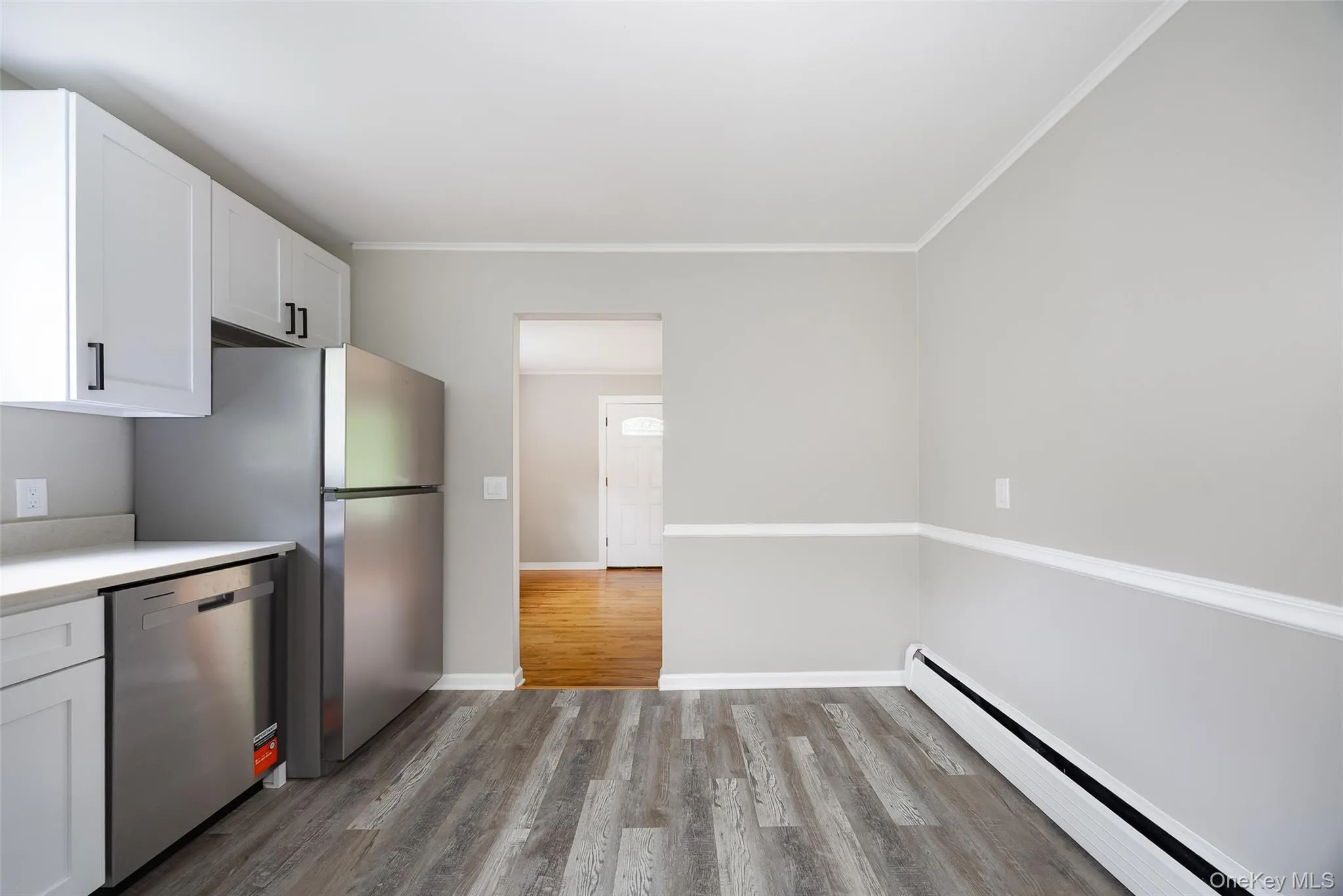 18 Van Wert Place, Hyde Park, NY, 3 Bedrooms Bedrooms, 9 Rooms Rooms,1 BathroomBathrooms,Residential,For Rent,Van Wert,0,1044823 18 Van Wert Place, Hyde Park, NY, 3 Bedrooms Bedrooms, 9 Rooms Rooms,1 BathroomBathrooms,Residential,For Rent,Van Wert,0,1044823