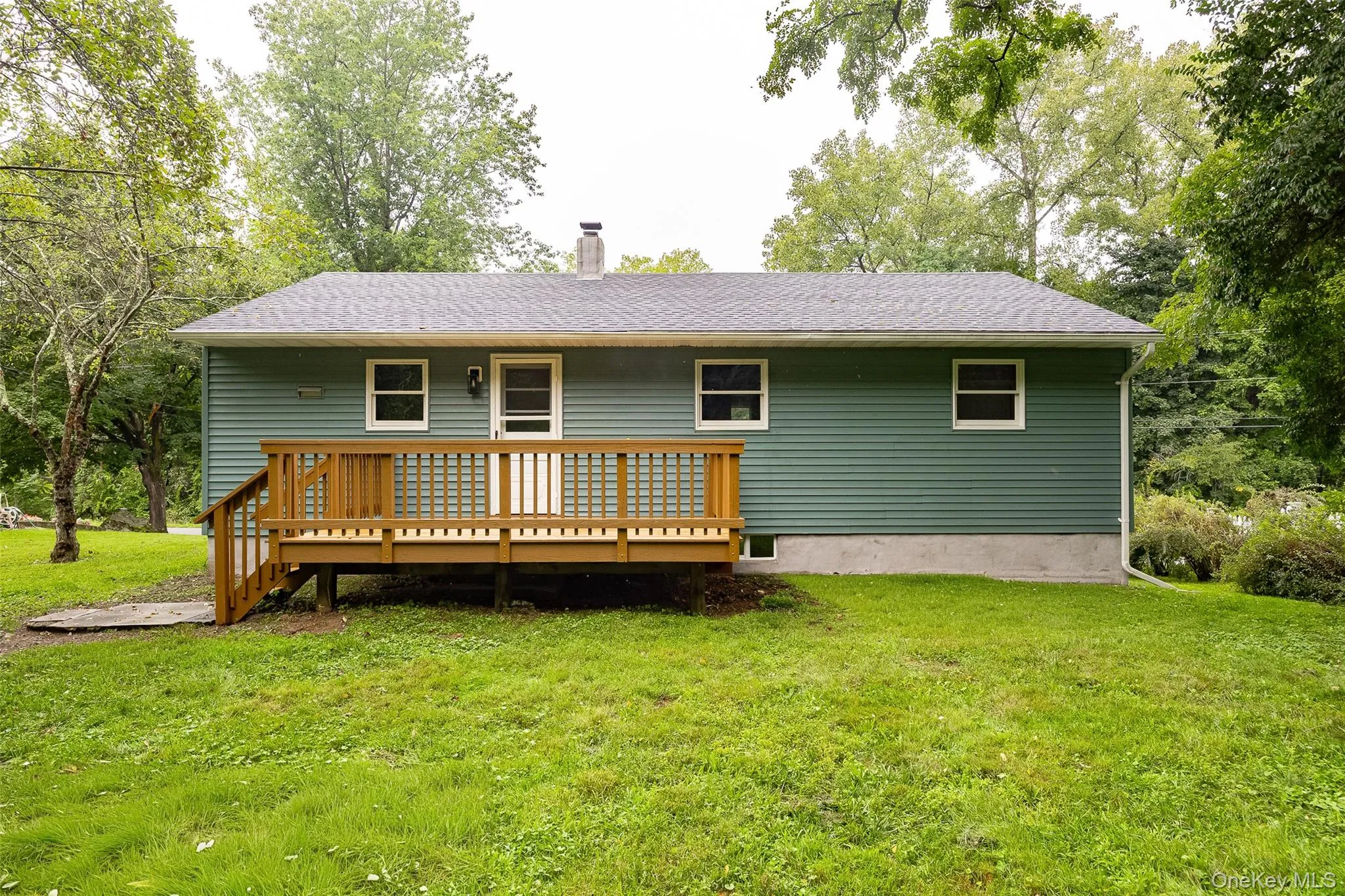 18 Van Wert Place, Hyde Park, NY, 3 Bedrooms Bedrooms, 9 Rooms Rooms,1 BathroomBathrooms,Residential,For Rent,Van Wert,0,1044823 18 Van Wert Place, Hyde Park, NY, 3 Bedrooms Bedrooms, 9 Rooms Rooms,1 BathroomBathrooms,Residential,For Rent,Van Wert,0,1044823