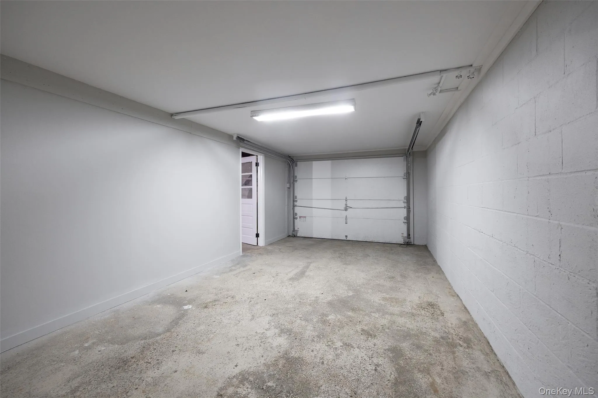 18 Van Wert Place, Hyde Park, NY, 3 Bedrooms Bedrooms, 9 Rooms Rooms,1 BathroomBathrooms,Residential,For Rent,Van Wert,0,1044823 18 Van Wert Place, Hyde Park, NY, 3 Bedrooms Bedrooms, 9 Rooms Rooms,1 BathroomBathrooms,Residential,For Rent,Van Wert,0,1044823