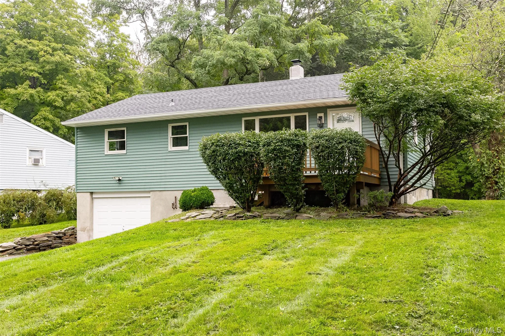 18 Van Wert Place, Hyde Park, NY, 3 Bedrooms Bedrooms, 9 Rooms Rooms,1 BathroomBathrooms,Residential,For Rent,Van Wert,0,1044823 18 Van Wert Place, Hyde Park, NY, 3 Bedrooms Bedrooms, 9 Rooms Rooms,1 BathroomBathrooms,Residential,For Rent,Van Wert,0,1044823