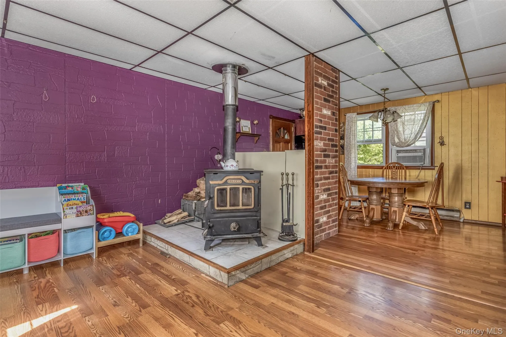 27 Old Mill Road, Esopus, NY, 4 Bedrooms Bedrooms, 8 Rooms Rooms,2 BathroomsBathrooms,Residential,For Rent,Old Mill,0,1044825 27 Old Mill Road, Esopus, NY, 4 Bedrooms Bedrooms, 8 Rooms Rooms,2 BathroomsBathrooms,Residential,For Rent,Old Mill,0,1044825