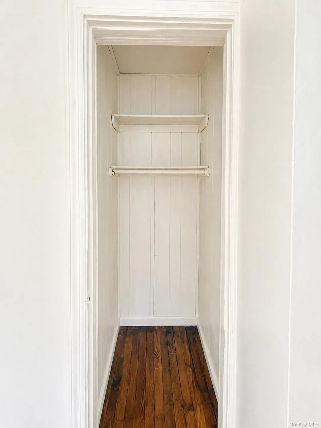 826 Wilcox Avenue, New York, NY, 1 Bedroom Bedrooms, 3 Rooms Rooms,1 BathroomBathrooms,Residential Lease,For Rent,Wilcox,0,1044839 826 Wilcox Avenue, New York, NY, 1 Bedroom Bedrooms, 3 Rooms Rooms,1 BathroomBathrooms,Residential Lease,For Rent,Wilcox,0,1044839