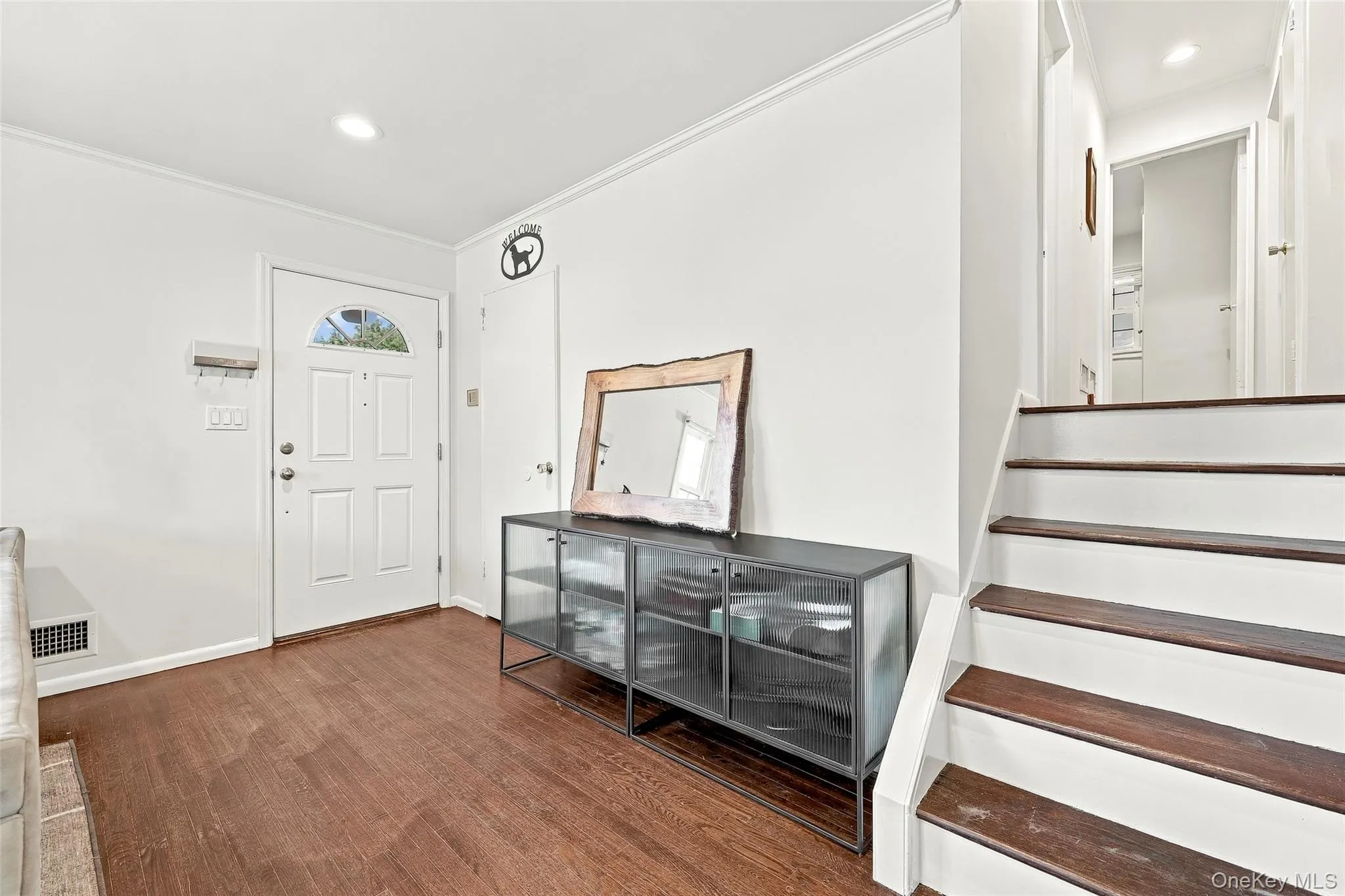 22 Mitchell Place, Rye Town, NY, 4 Bedrooms Bedrooms, 9 Rooms Rooms,2 BathroomsBathrooms,Residential,For Rent,Mitchell,0,1044840 22 Mitchell Place, Rye Town, NY, 4 Bedrooms Bedrooms, 9 Rooms Rooms,2 BathroomsBathrooms,Residential,For Rent,Mitchell,0,1044840